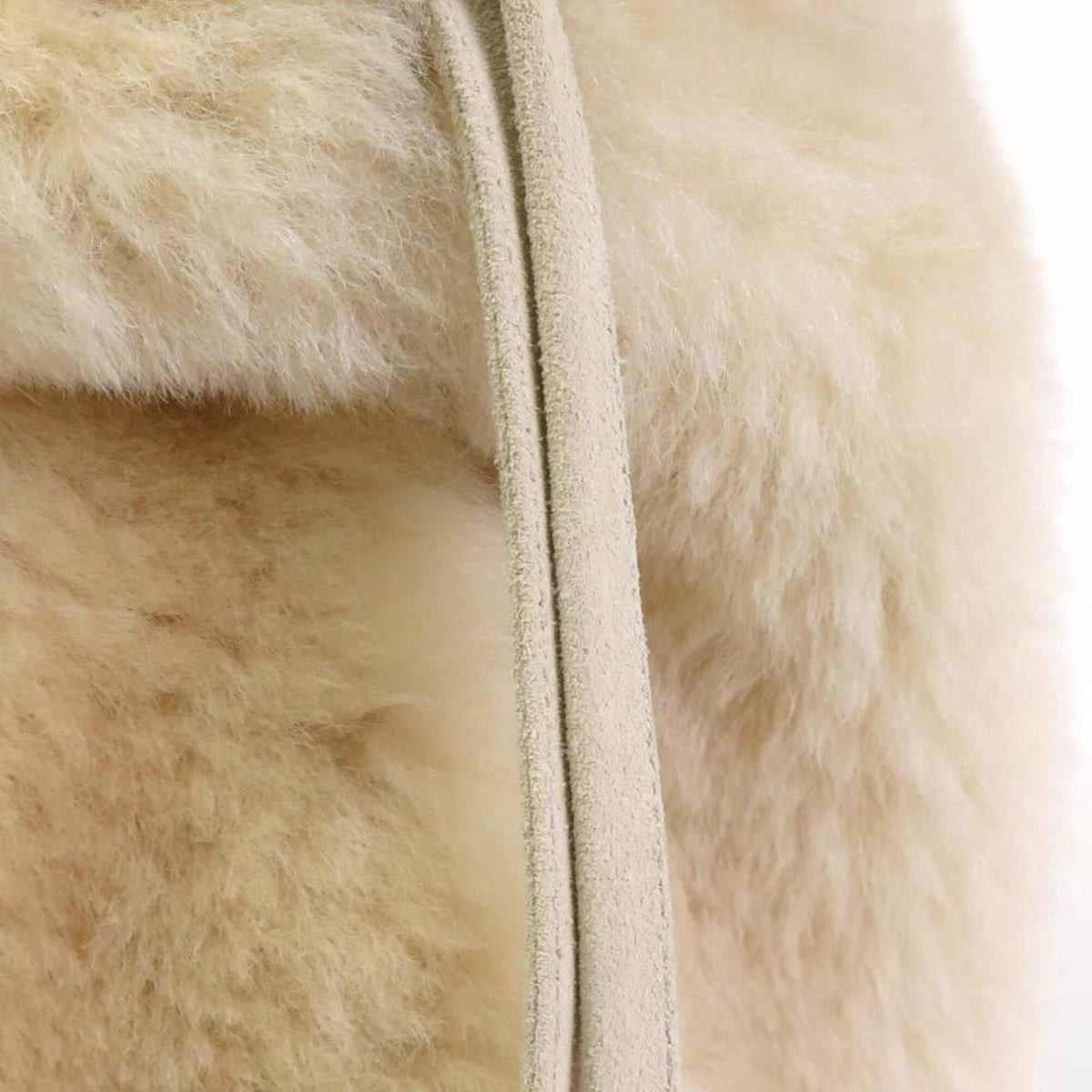 Bottega Veneta Cream Fur Suede Shoulder Bag (Pre-Owned)