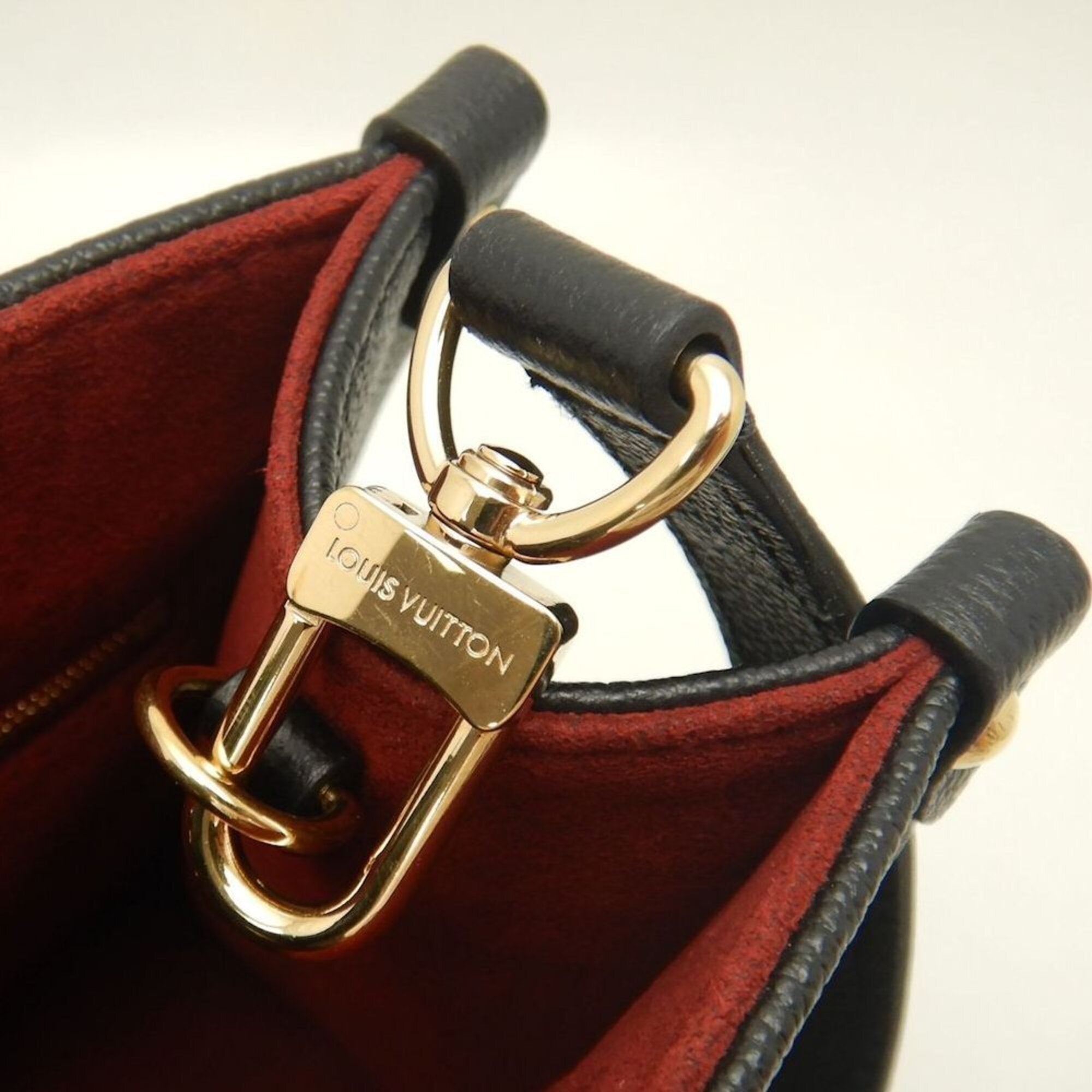 Louis Vuitton Beige Black Monogram Handbag (Pre-Owned)
