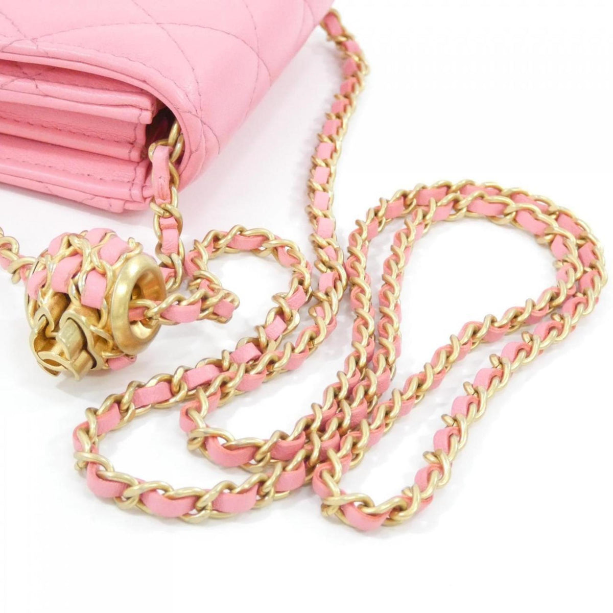 Chanel Pink Leather Handbag Shoulder Bag (Pre-Owned)