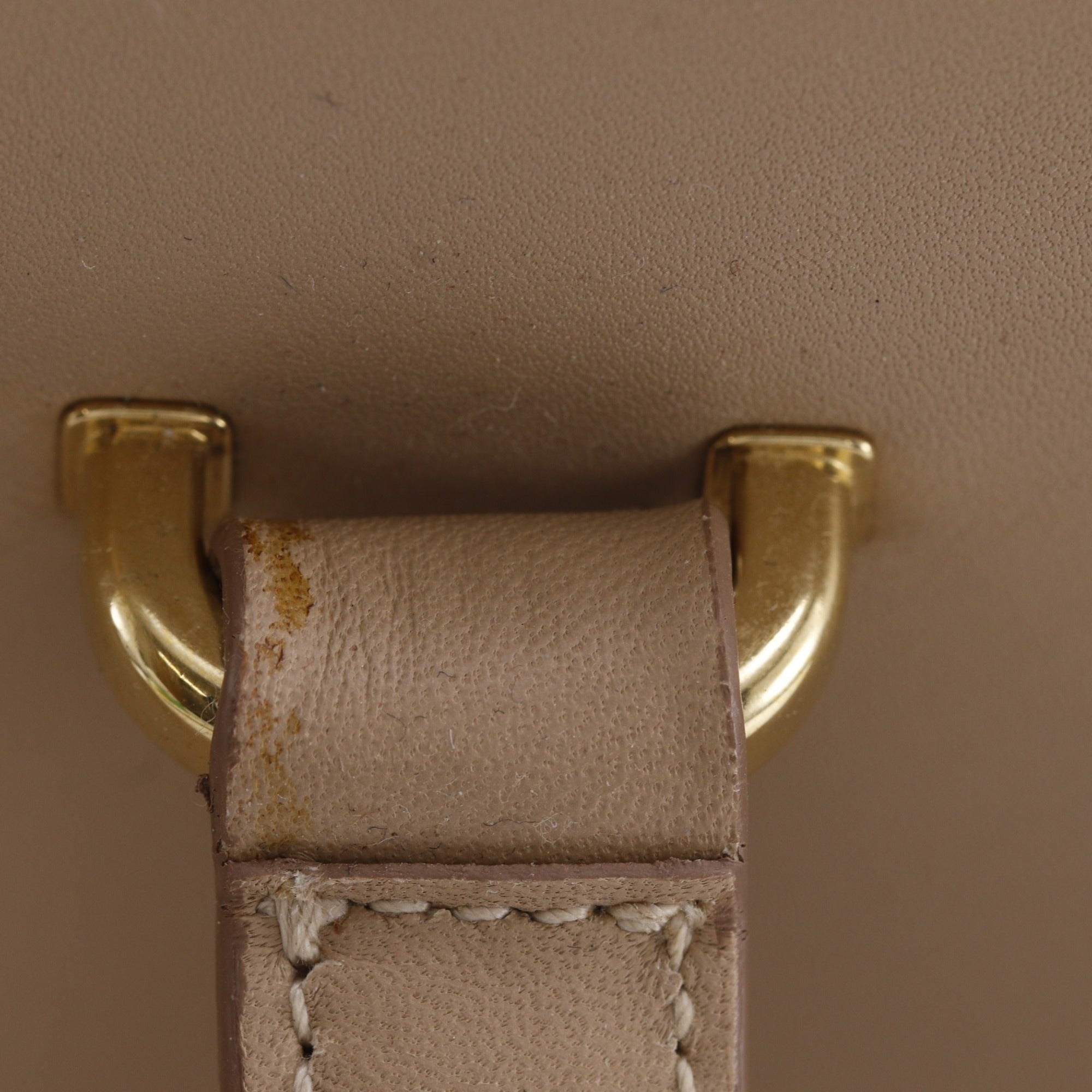 Salvatore Ferragamo Beige Leather Tote Bag (Pre-Owned)