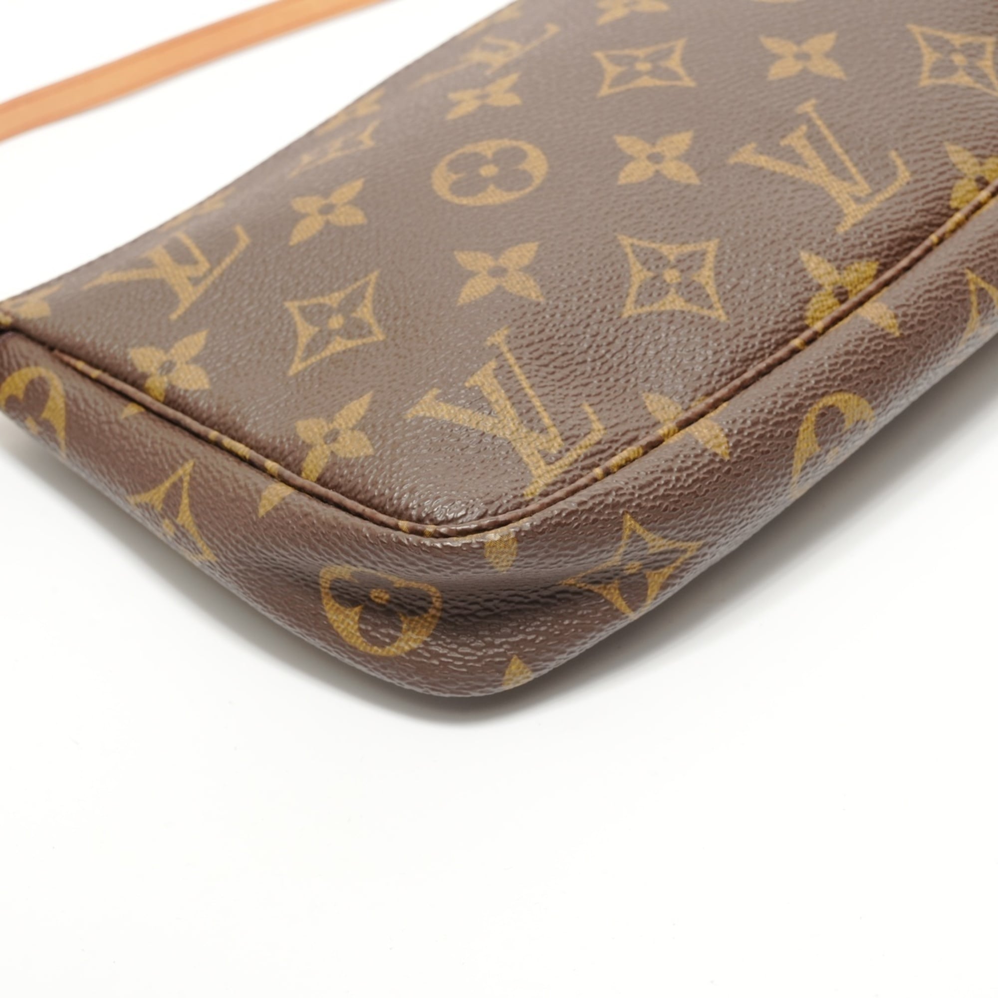 Louis Vuitton Monogram Brown Monogram Shoulder Bag (Pre-Owned)