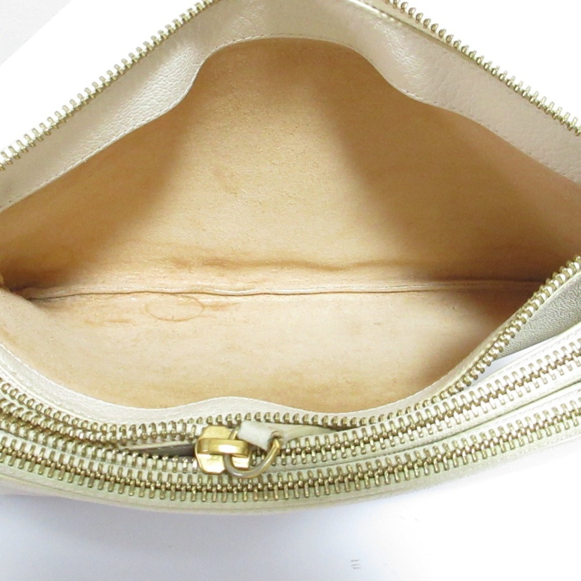Celine Off-White White Leather Shoulder Bag (Pre-Owned)