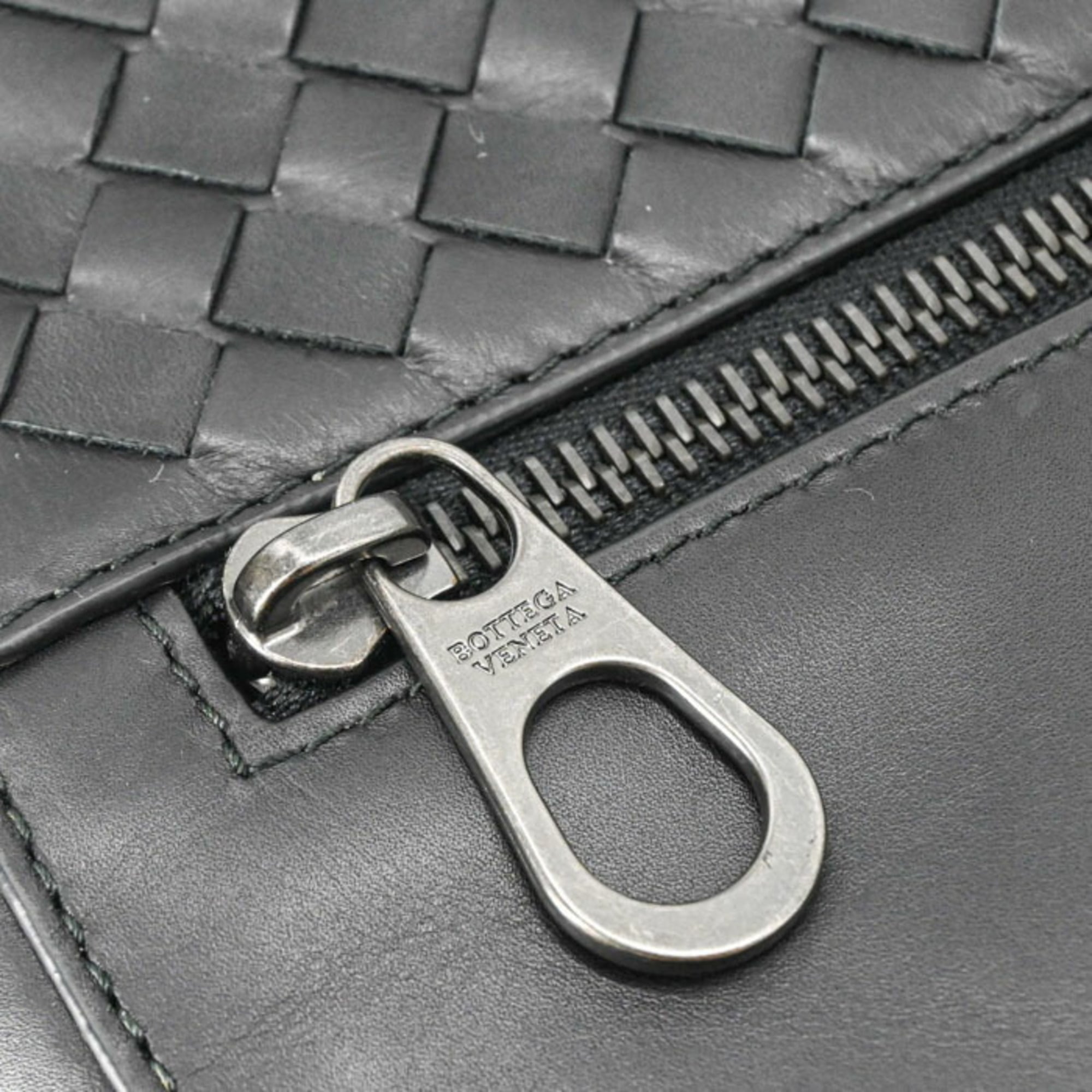Bottega Veneta Black Intrecciato Leather Shoulder Bag (Pre-Owned)