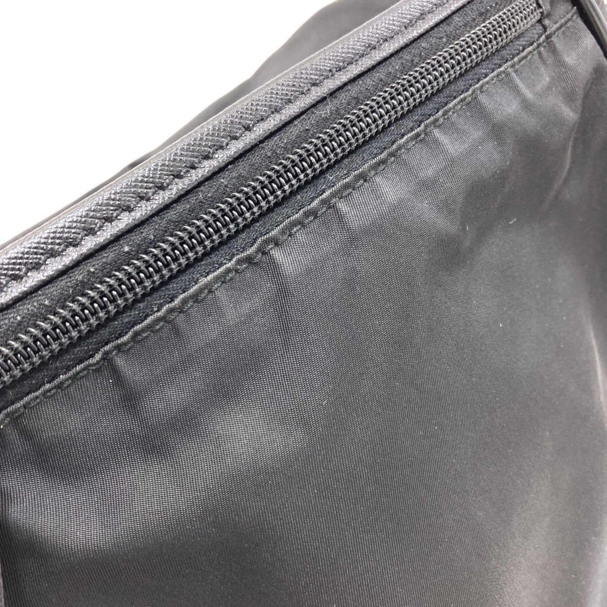 Prada Black Nylon Shoulder Bag (Pre-Owned)