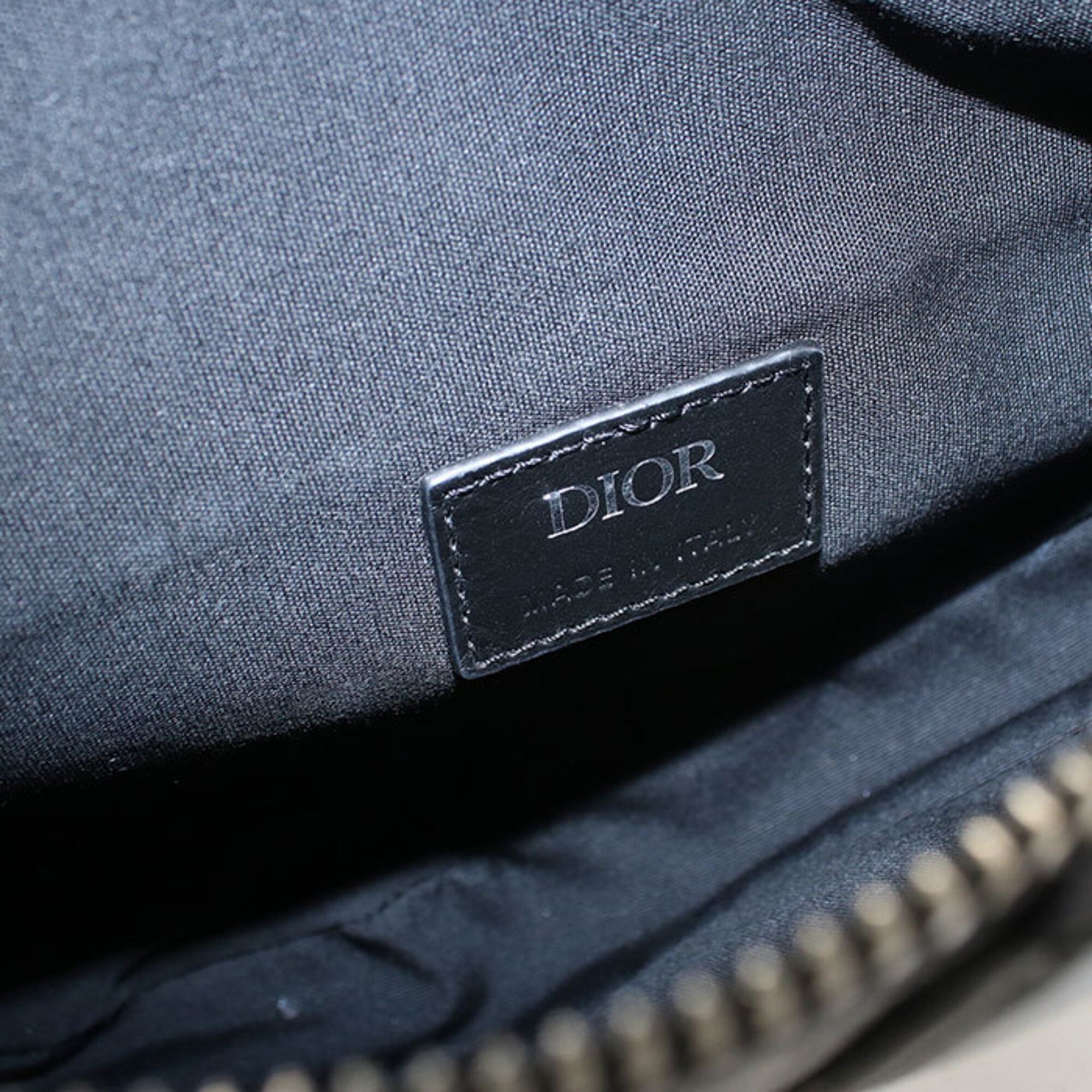 Christian Dior Black Sling Bag (Pre-Owned)