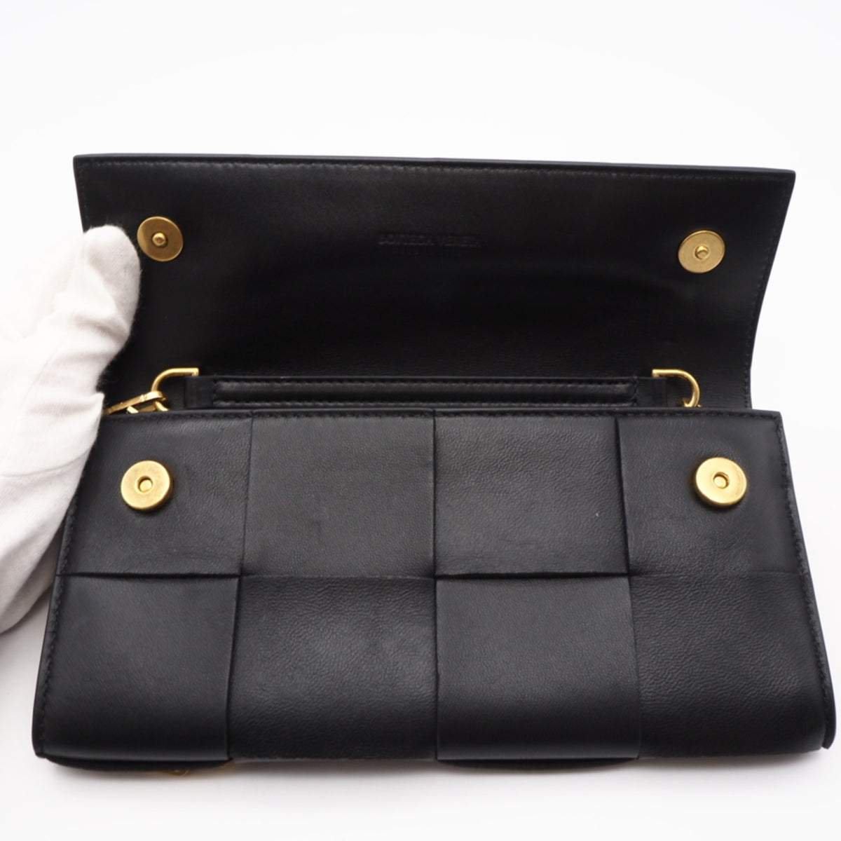 Bottega Veneta Black Leather Chain/Shoulder Wallet (Pre-Owned)