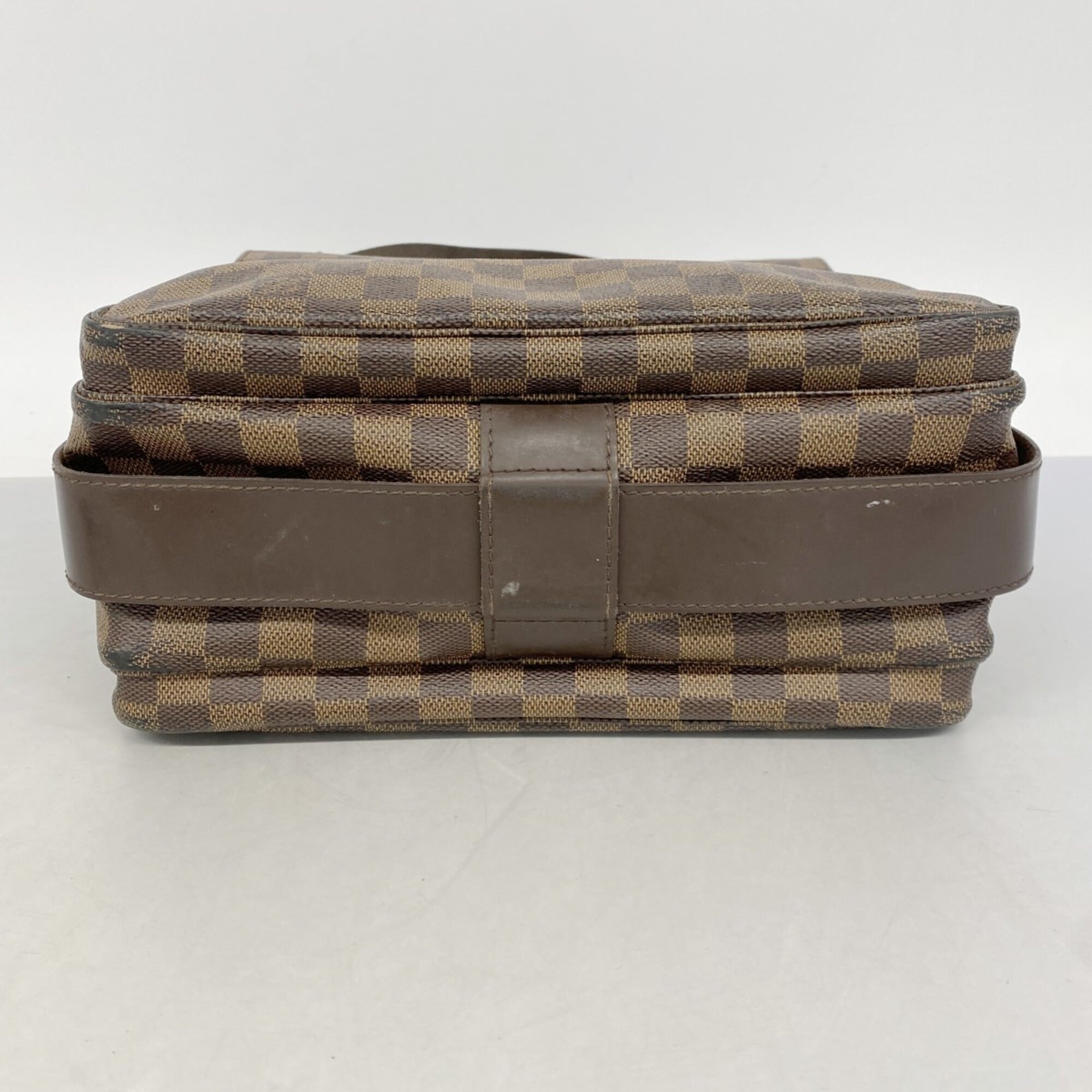 Louis Vuitton Ebene Shoulder Bag (Pre-Owned)