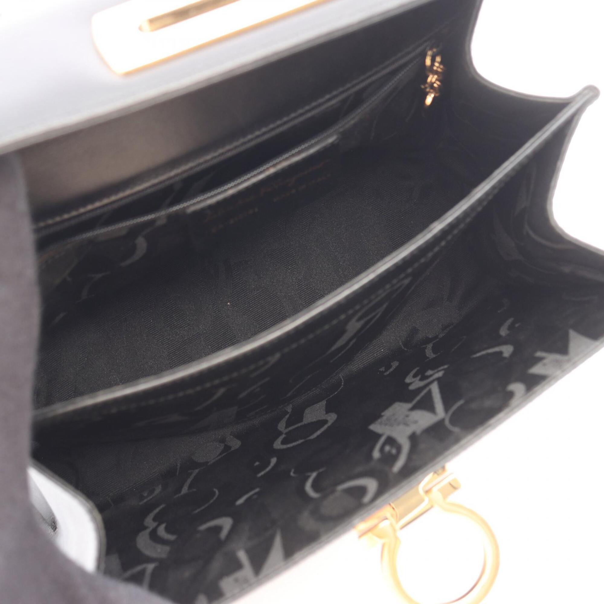 Salvatore Ferragamo Black Leather Handbag (Pre-Owned)
