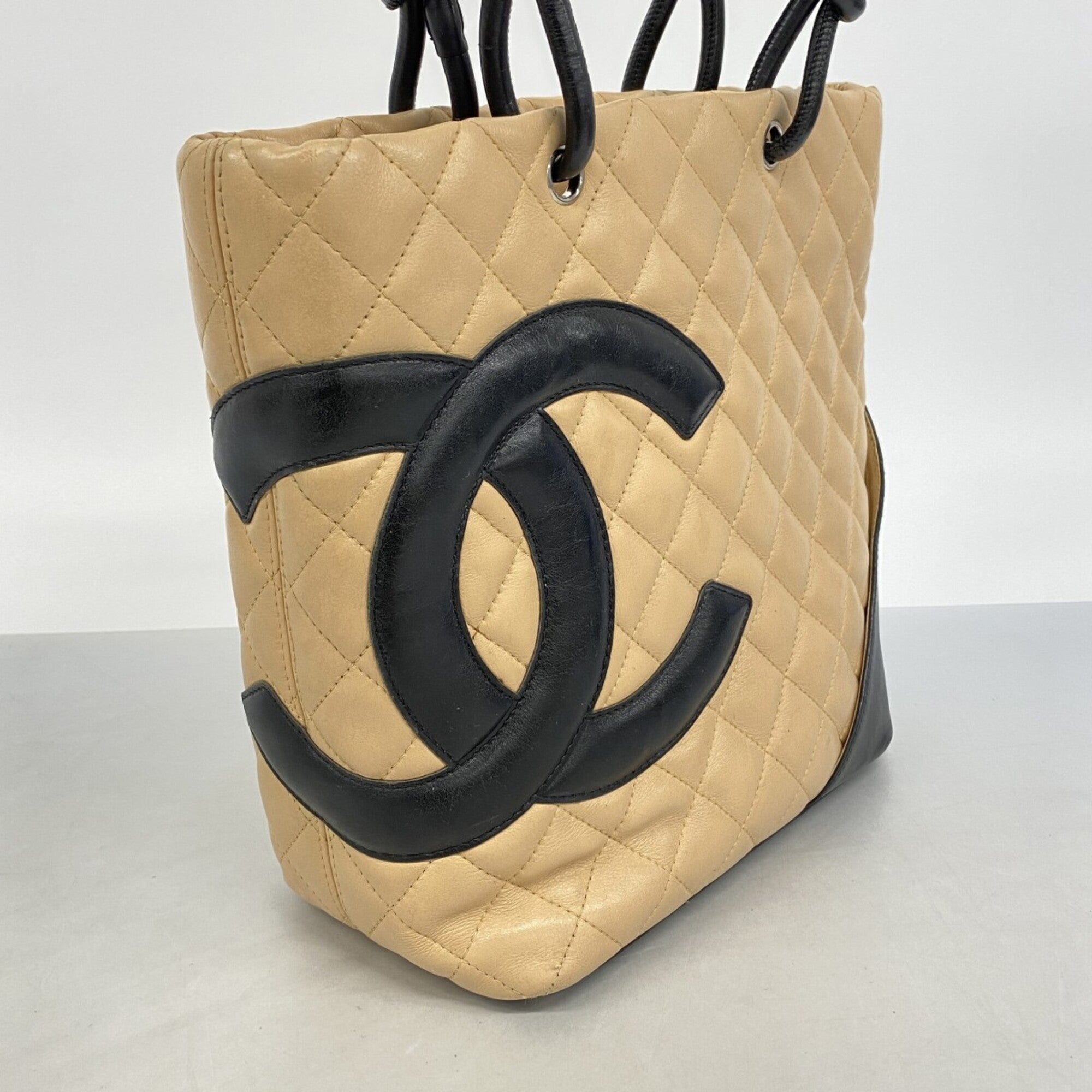 Chanel Beige Black Leather Tote Bag (Pre-Owned)
