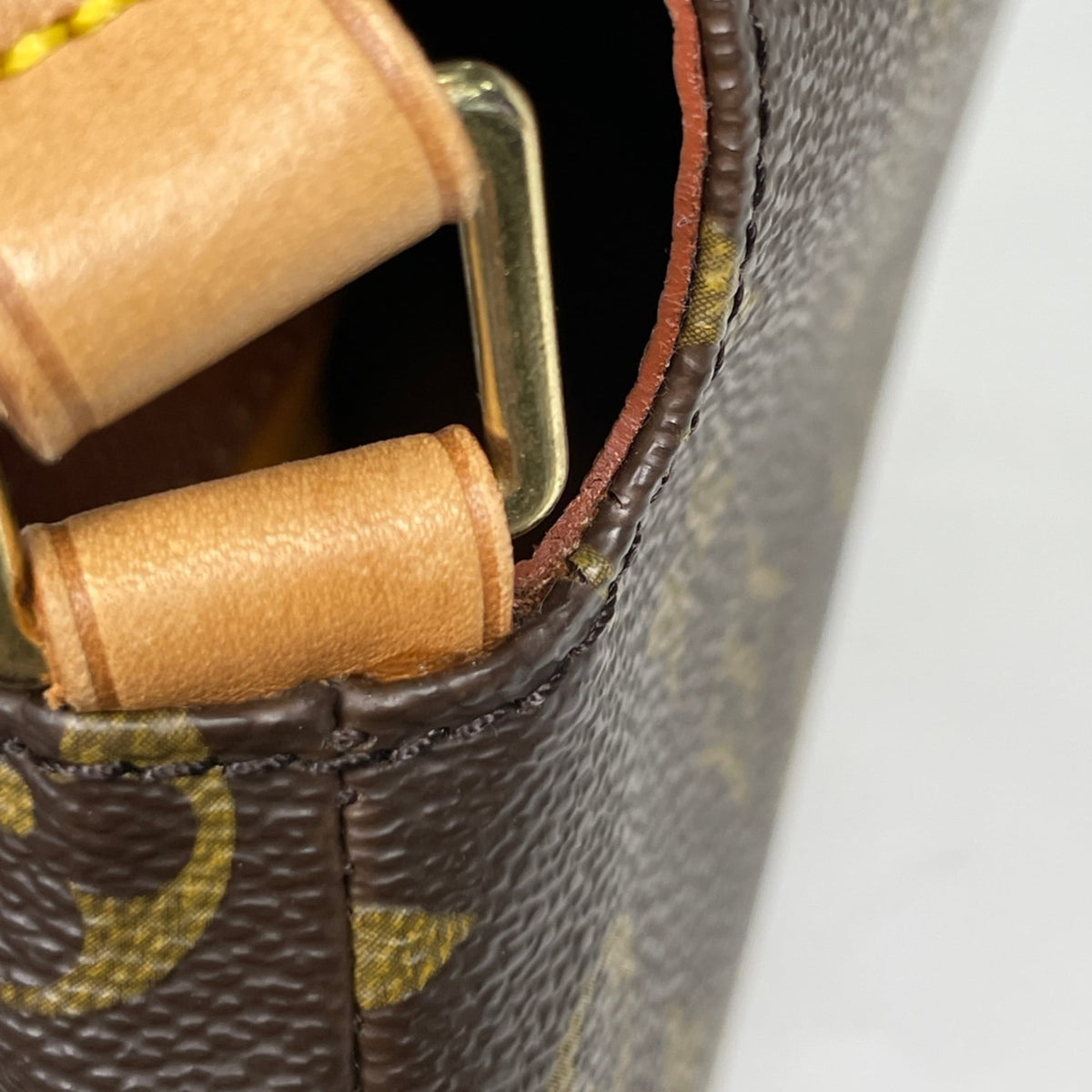 Louis Vuitton Monogram Brown Monogram Shoulder Bag (Pre-Owned)
