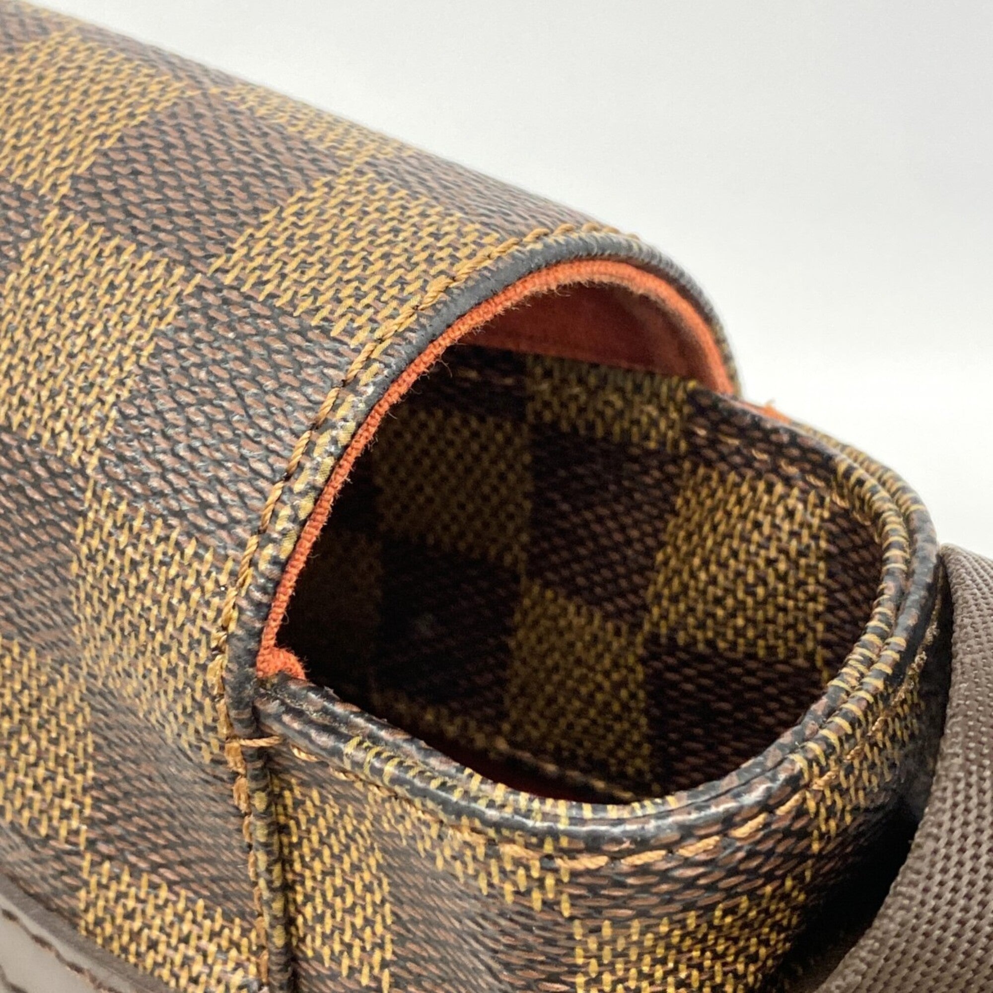 Louis Vuitton Ebene Shoulder Bag (Pre-Owned)