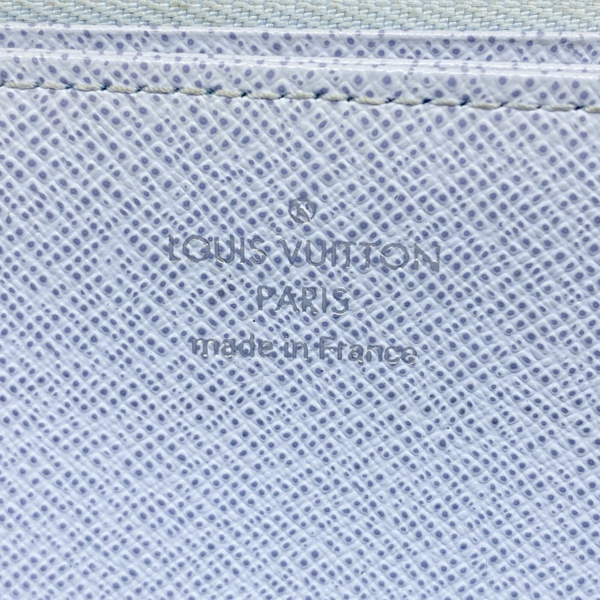 Louis Vuitton Ice Blue Long Wallet (Bi-Fold) (Pre-Owned)