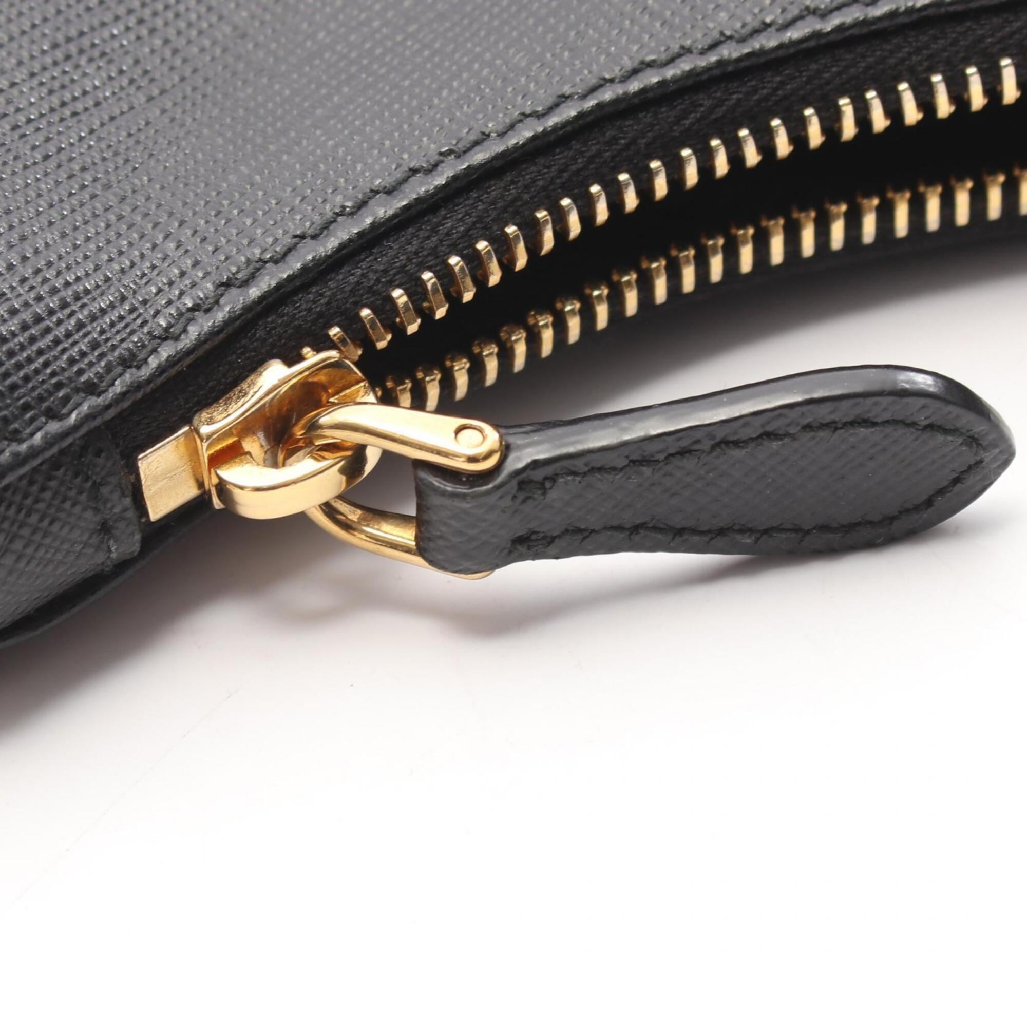 Prada Black Saffiano Triangle Handbag Pouch Shoulder Bag (Pre-Owned)