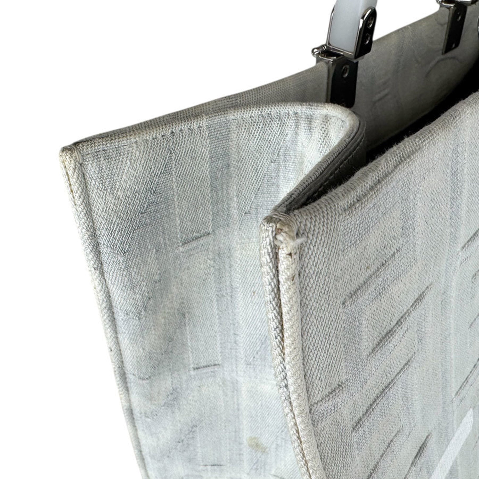 Fendi Gray Canvas Handbag Shoulder Bag (Pre-Owned)
