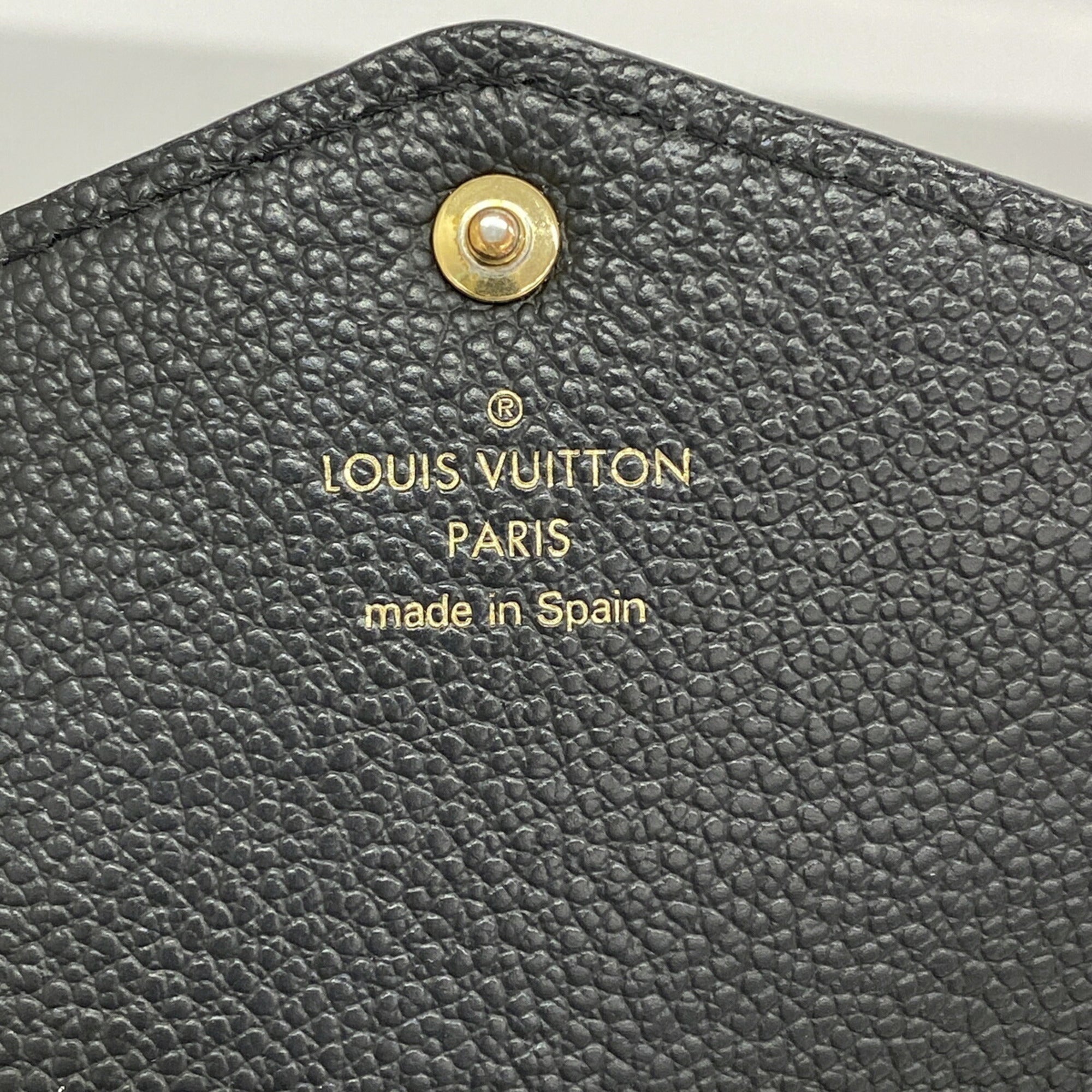Louis Vuitton Beige Black Long Wallet (Bi-Fold) (Pre-Owned)