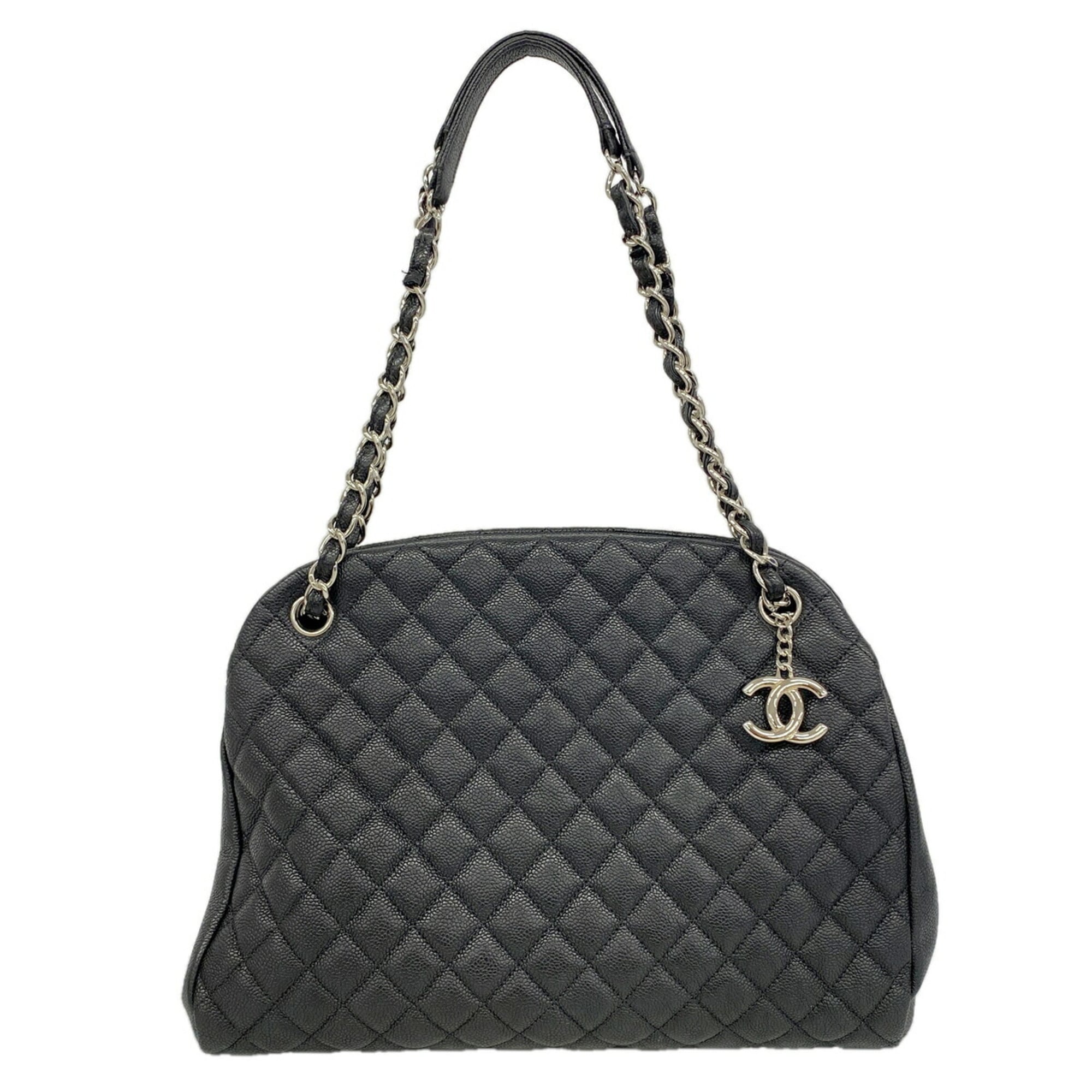 Chanel Black Grained Calfskin Shoulder Bag (Pre-Owned)