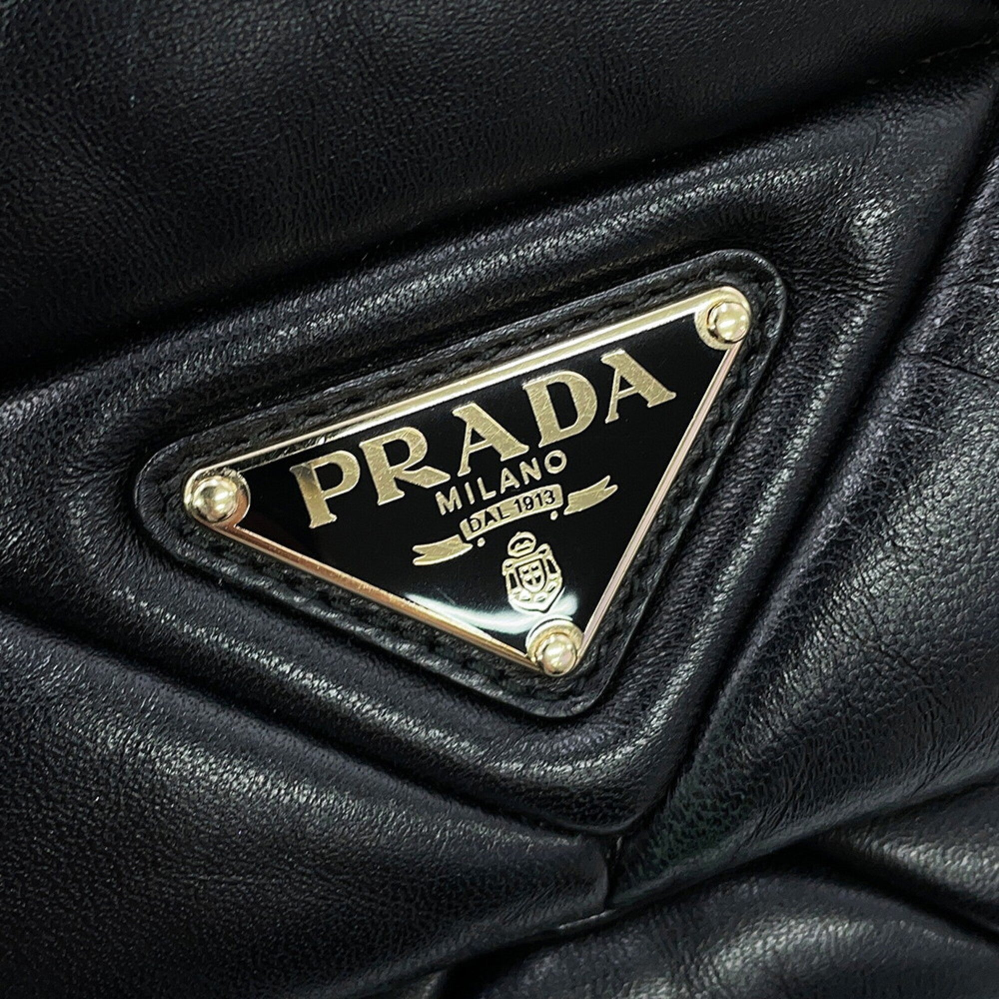 Prada Black Leather Shoulder Bag (Pre-Owned)