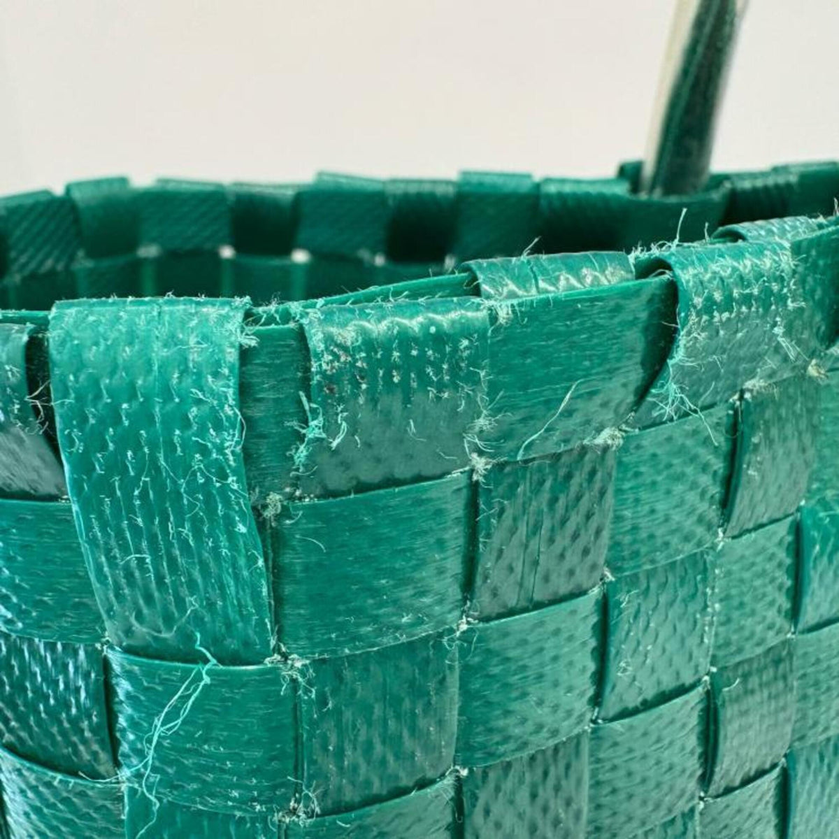 Marni Green Red Color Vinyl Leather Basket Handbag (Pre-Owned)