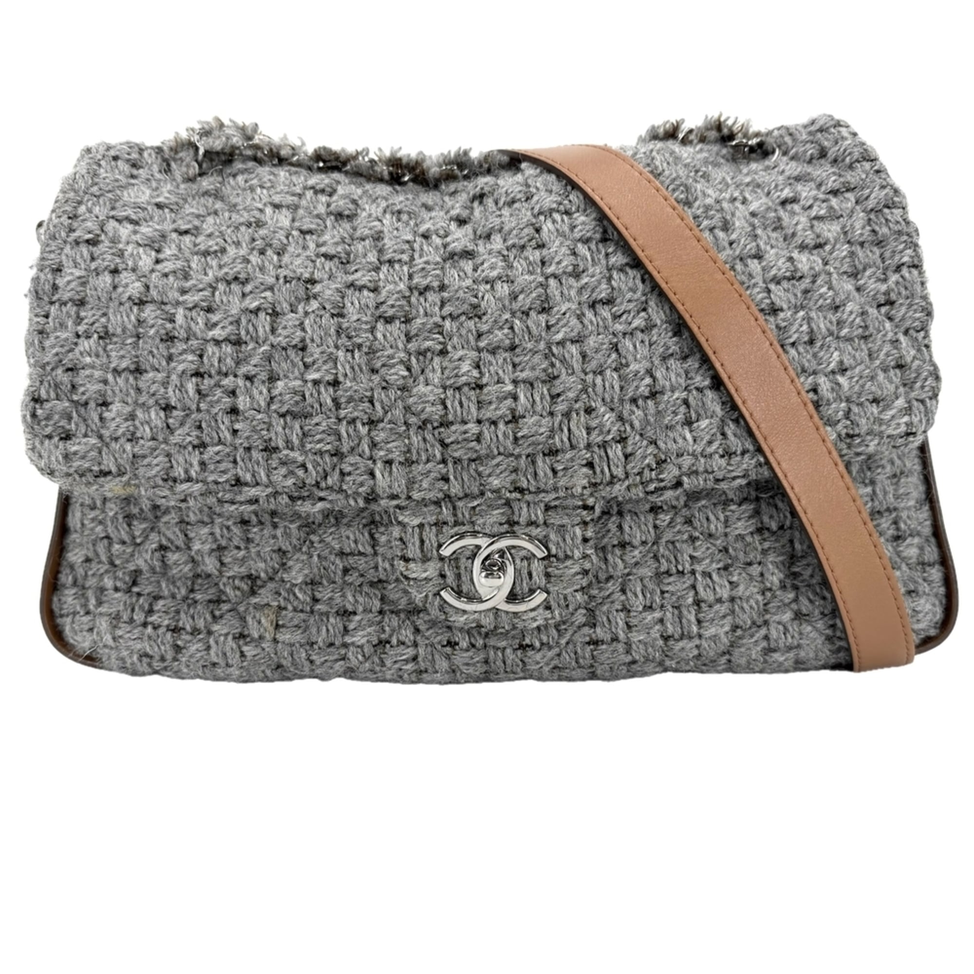 Chanel Gray White Wool Leather Handbag Shoulder Bag (Pre-Owned)