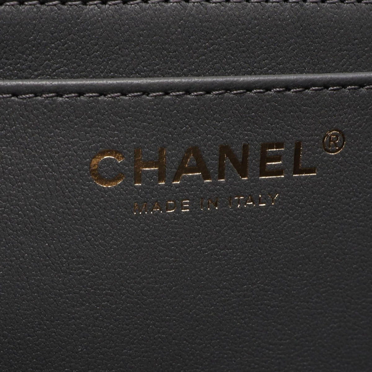 Chanel Gray Leather Handbag Shoulder Bag (Pre-Owned)