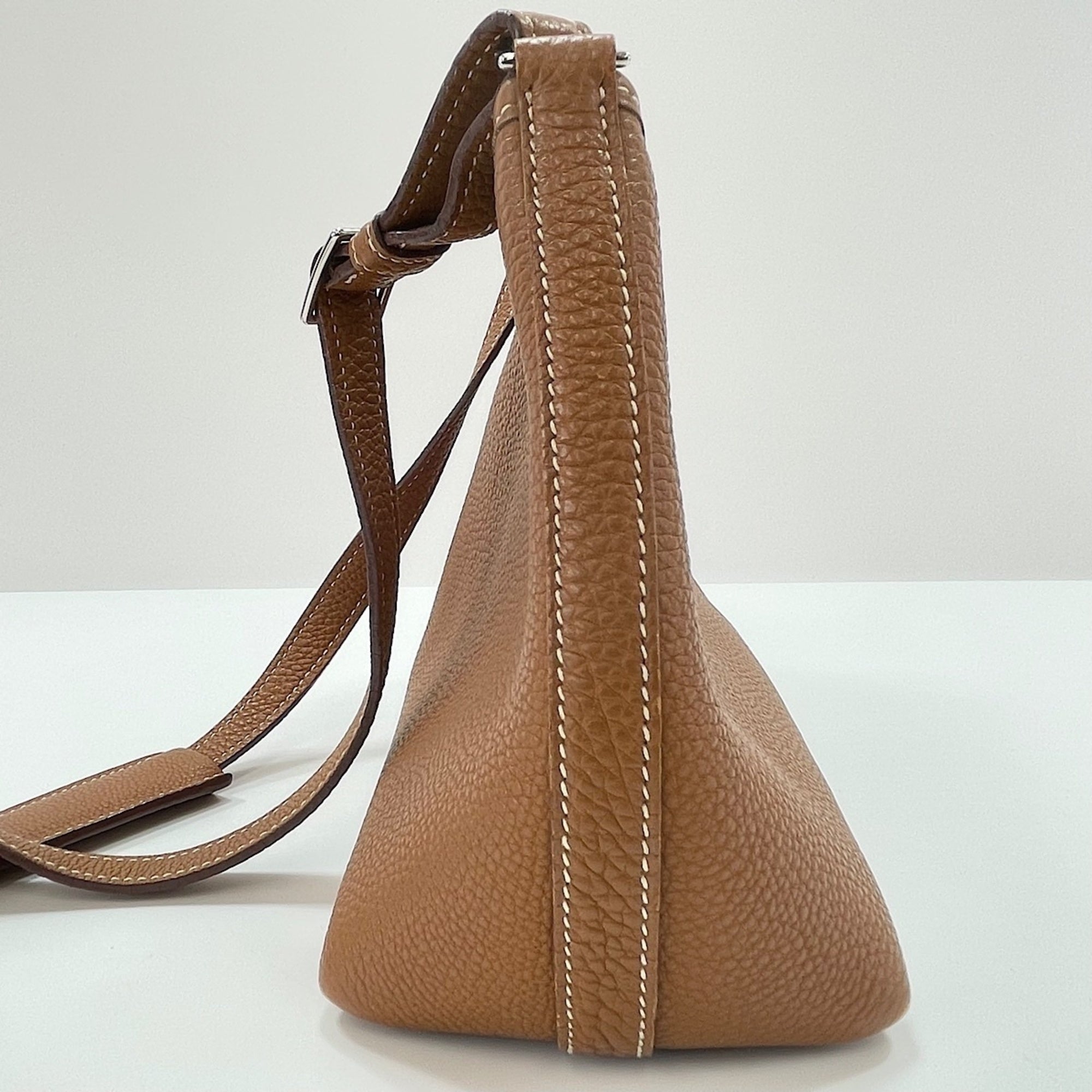 Hermes Brown Shoulder Bag (Pre-Owned)