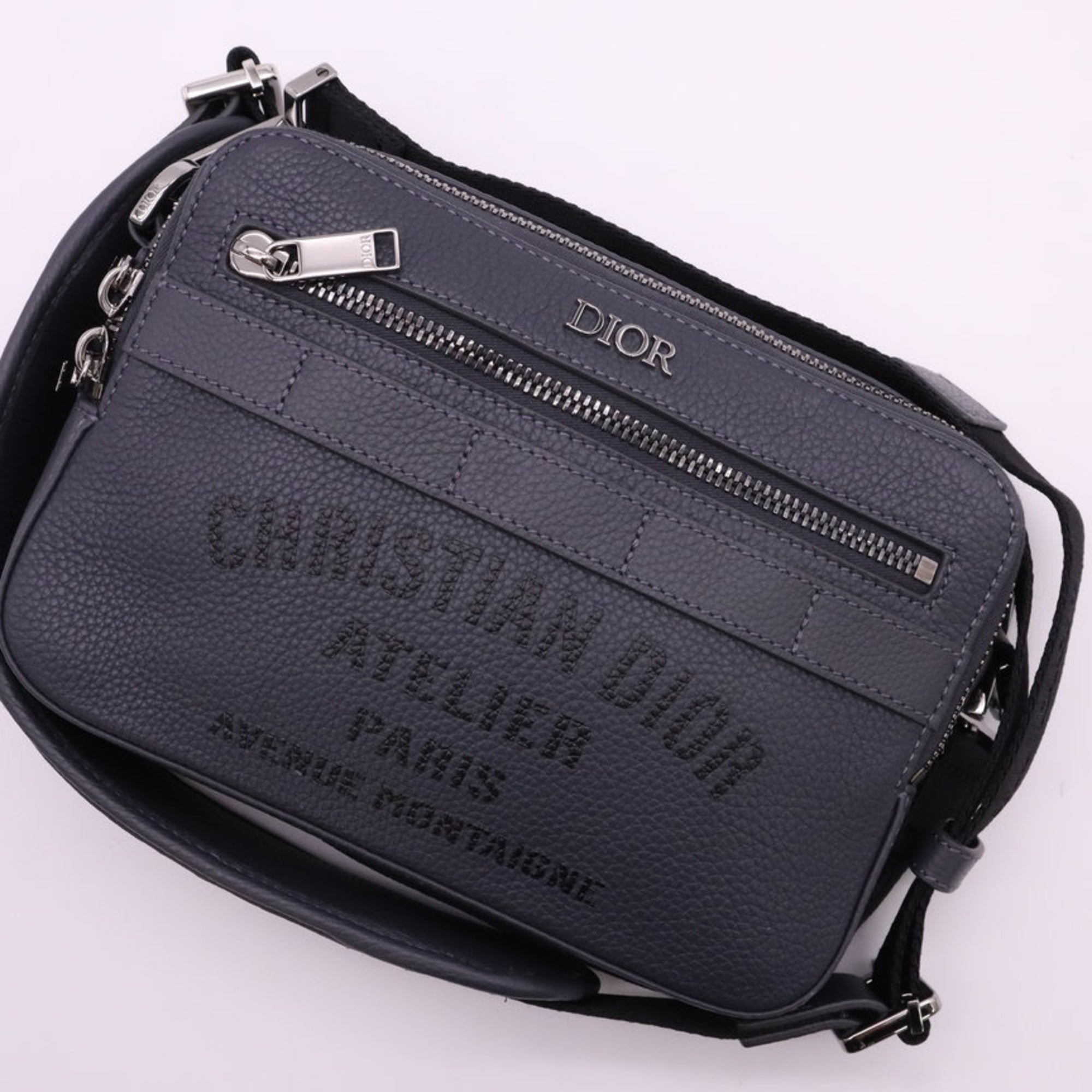 Christian Dior Gray Leather Messenger Bag Shoulder Bag (Pre-Owned)