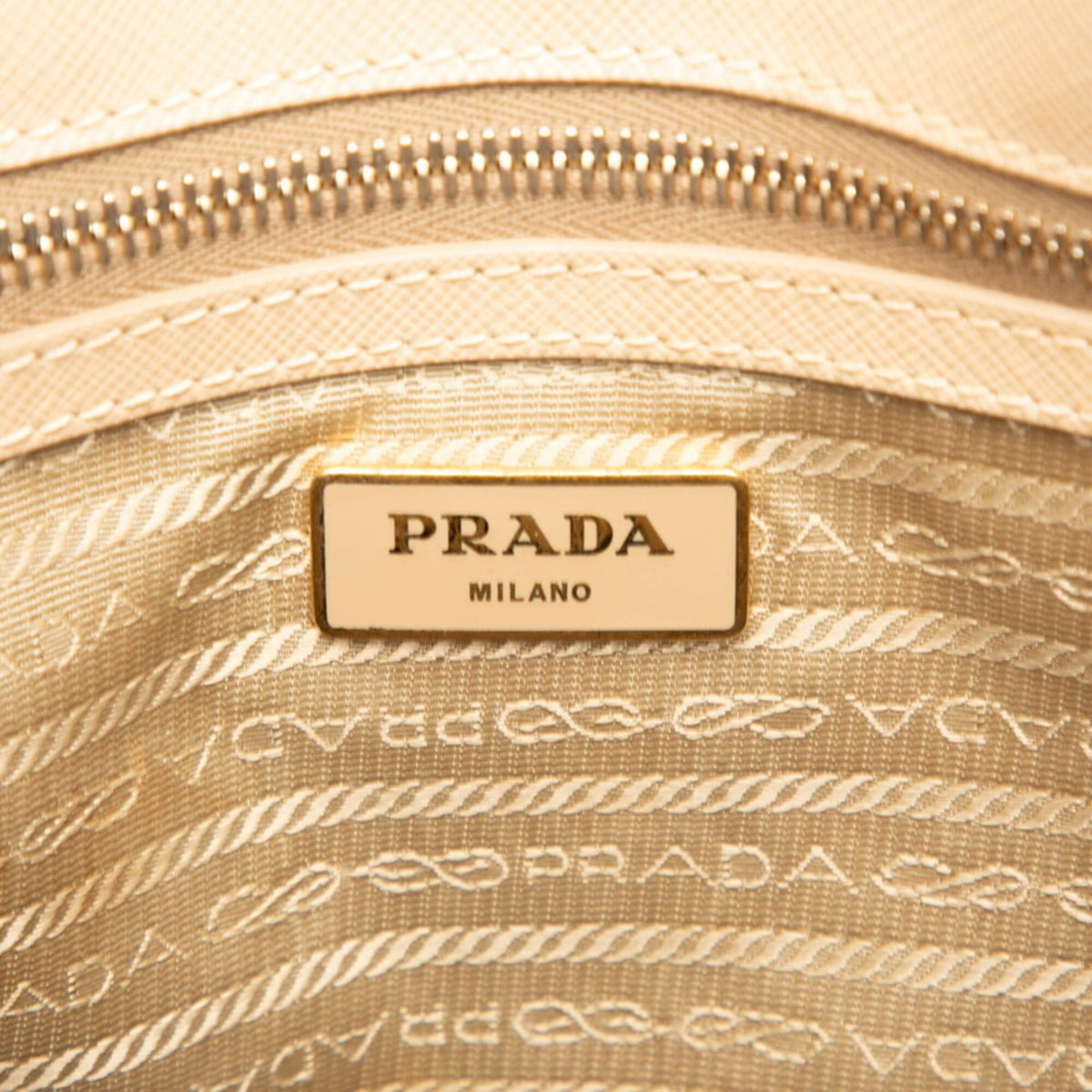 Prada Beige Saffiano Handbag (Pre-Owned)