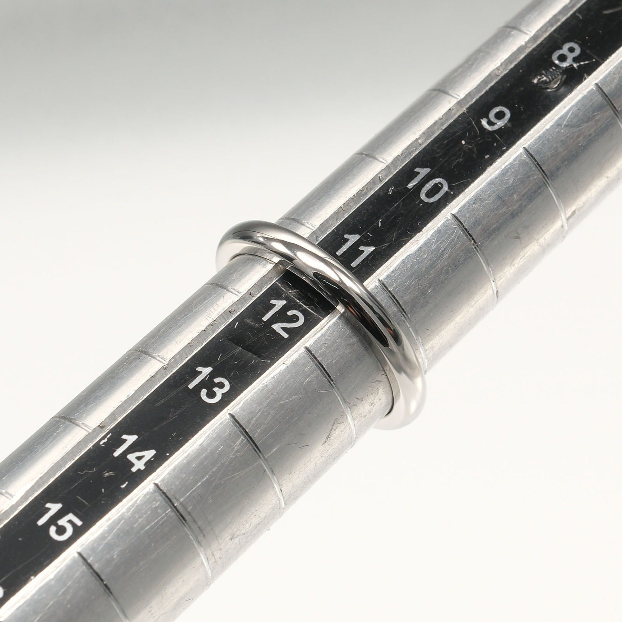 Tiffany Platinum 950 Band Ring (Pre-Owned)