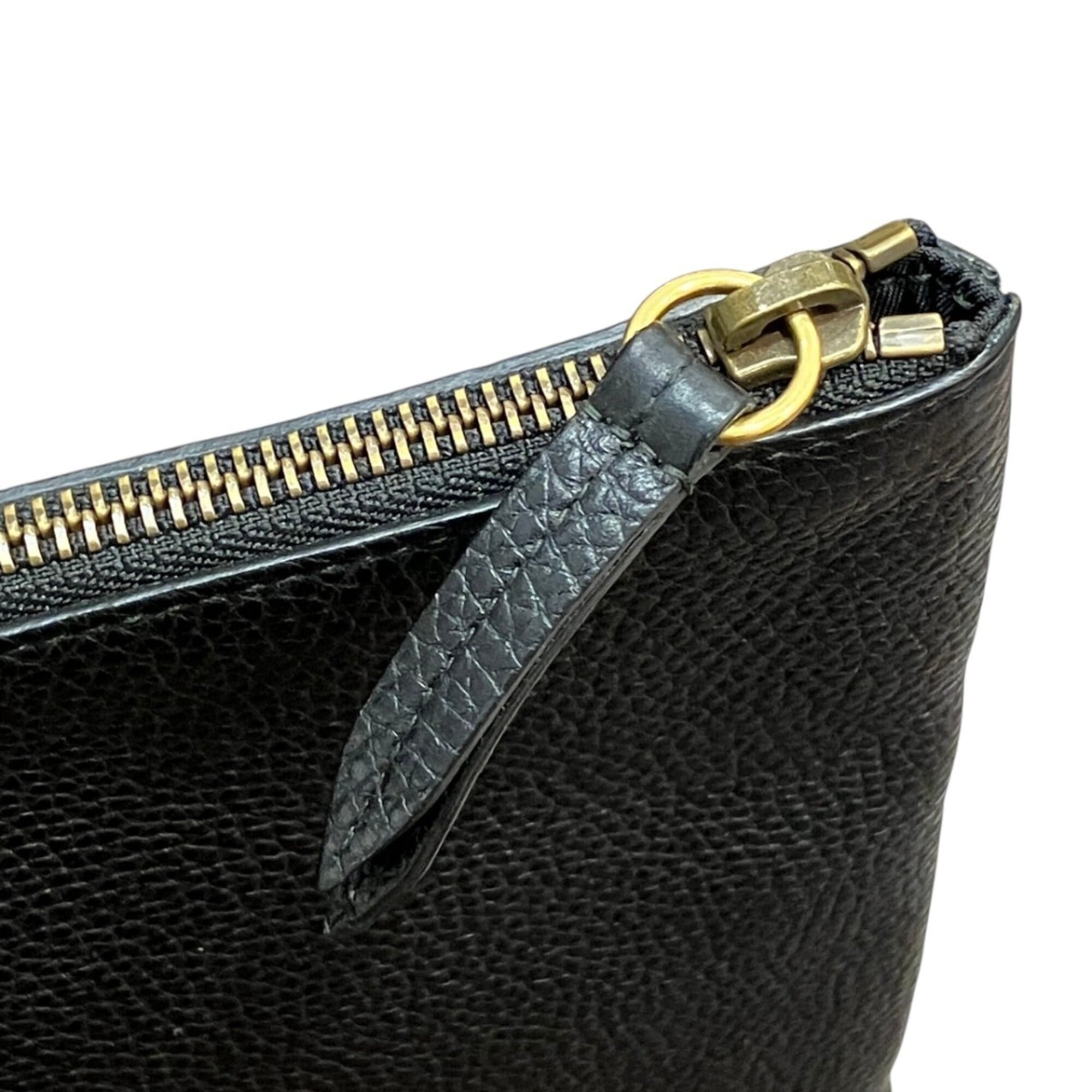 Gucci Animalier Leather Clutch Bag (Pre-Owned)