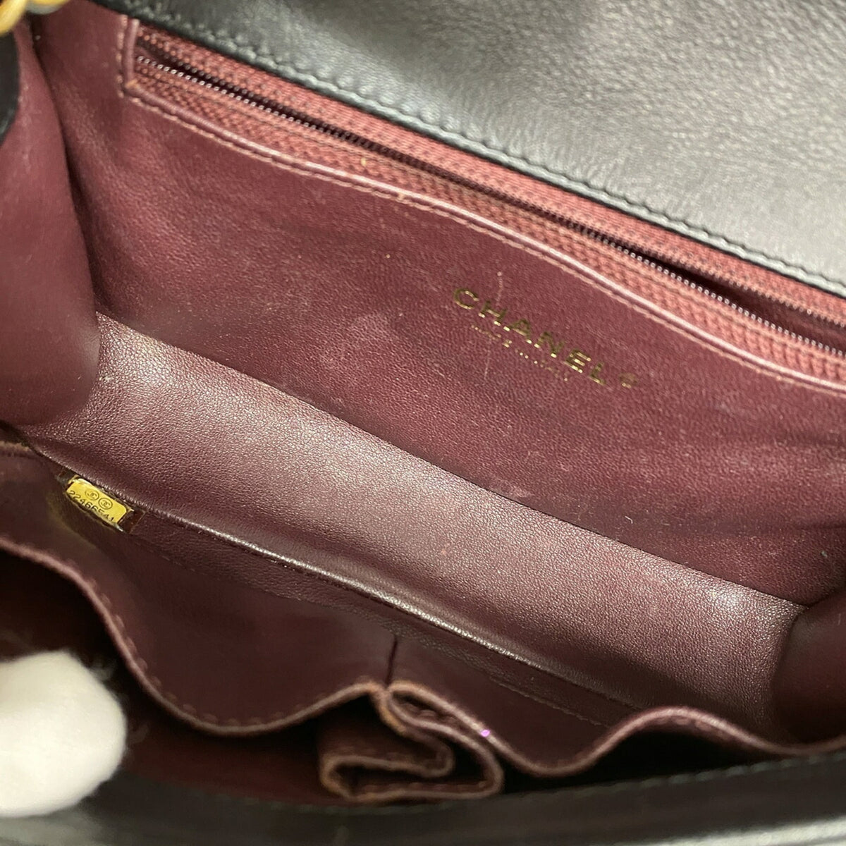 Chanel Black Grained Calfskin Shoulder Bag (Pre-Owned)