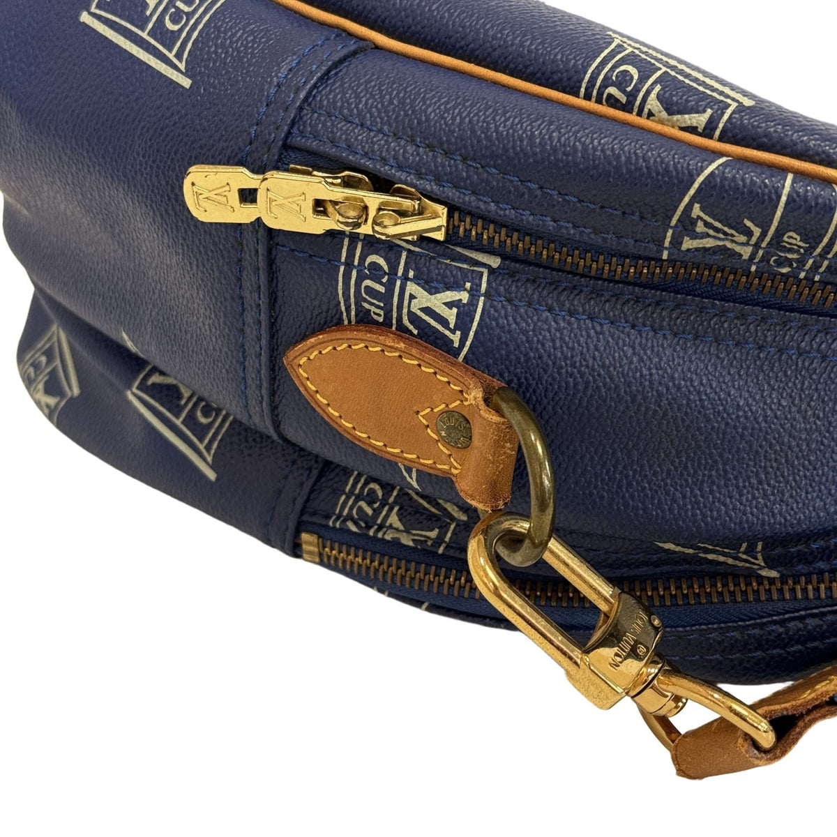 Louis Vuitton Blue Pvc Leather Messenger Bag Shoulder Bag (Pre-Owned)