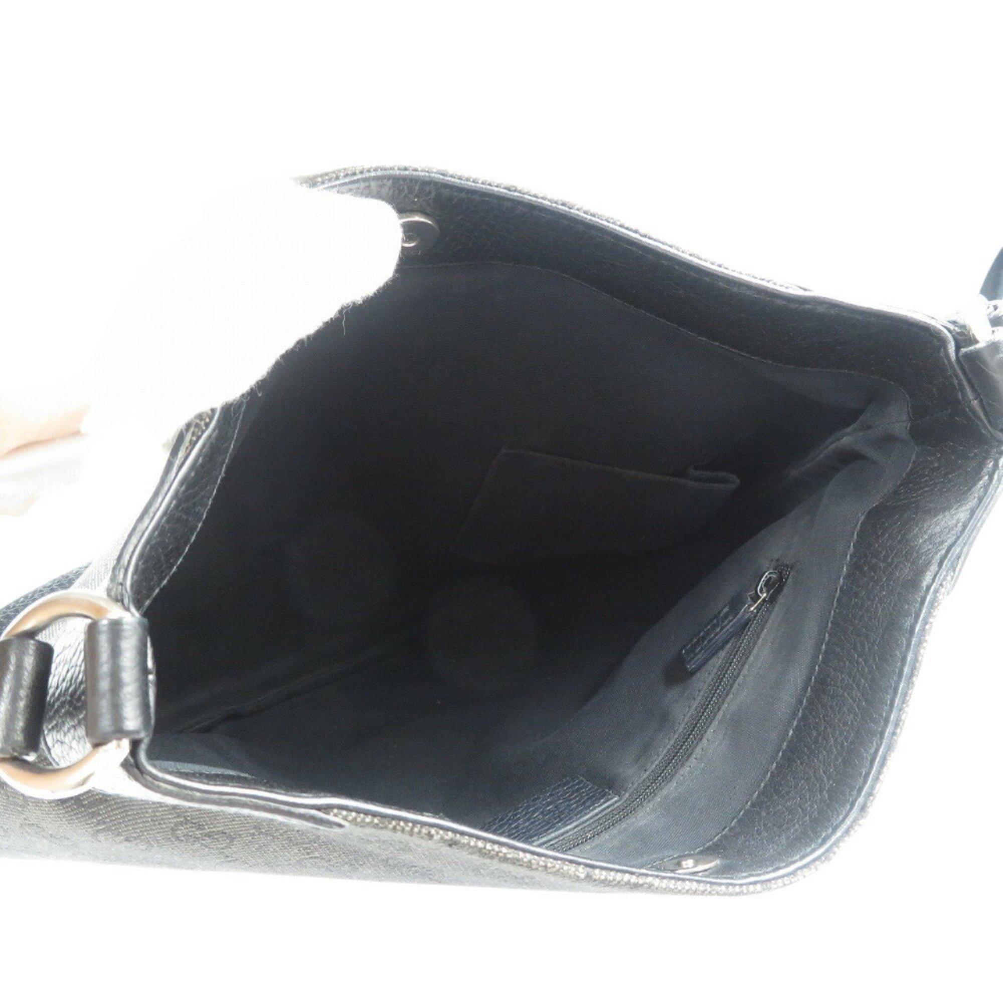 Gucci Black Gg Canvas Leather Shoulder Bag (Pre-Owned)