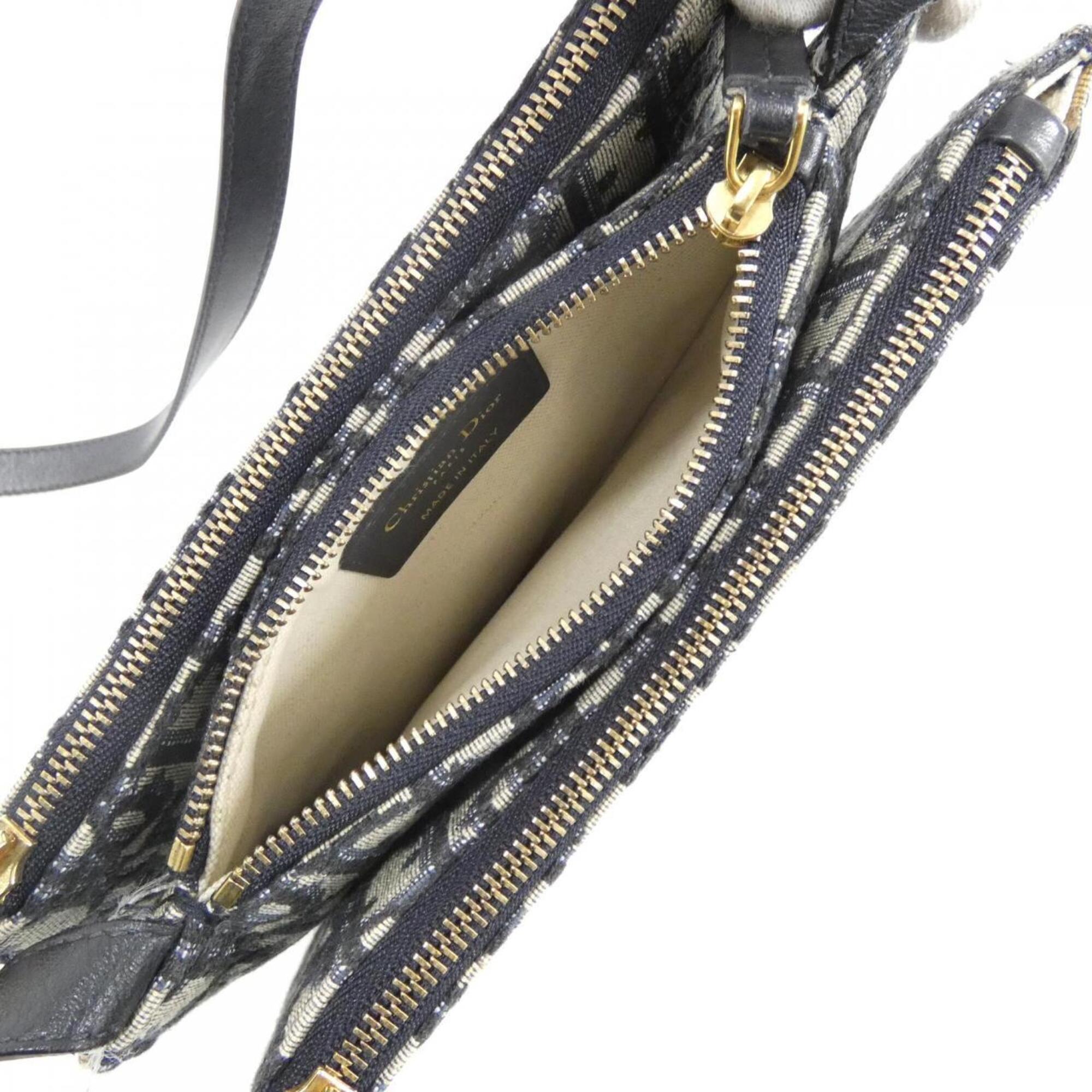 Christian Dior Blue Canvas Shoulder Bag (Pre-Owned)