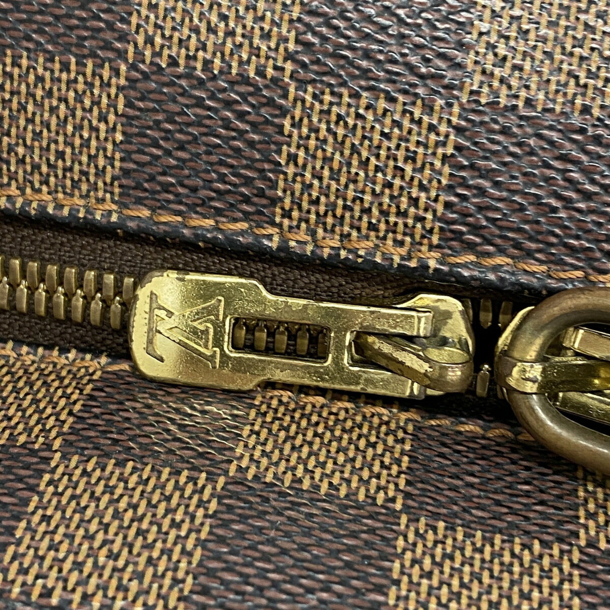 Louis Vuitton Ebene Handbag (Pre-Owned)