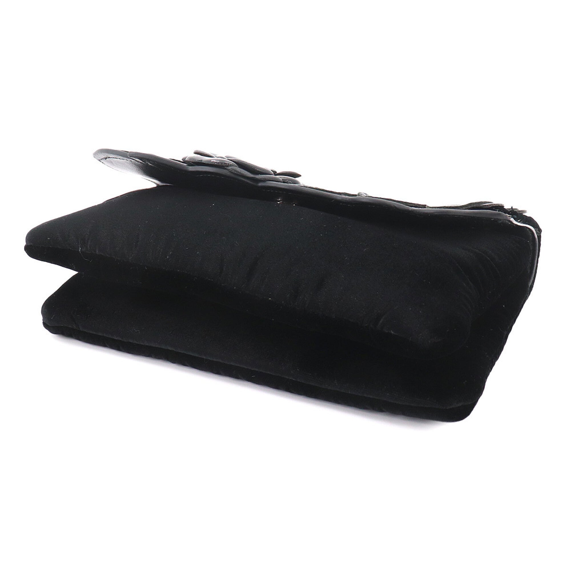 Chanel Black Leather Handbag Shoulder Bag (Pre-Owned)