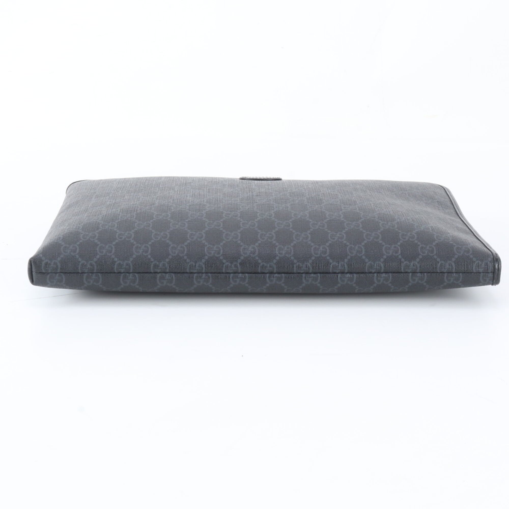 Gucci Black Gg Supreme Clutch Bag Handbag Pouch (Pre-Owned)