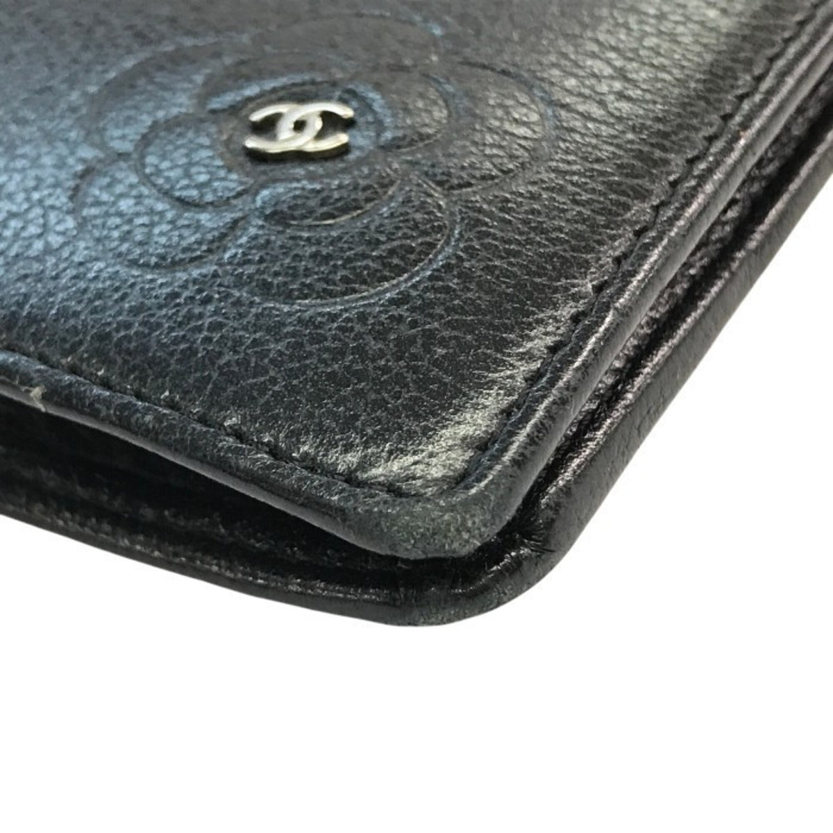 Chanel Camellia Black Leather Long Wallet (Bi-Fold) (Pre-Owned)