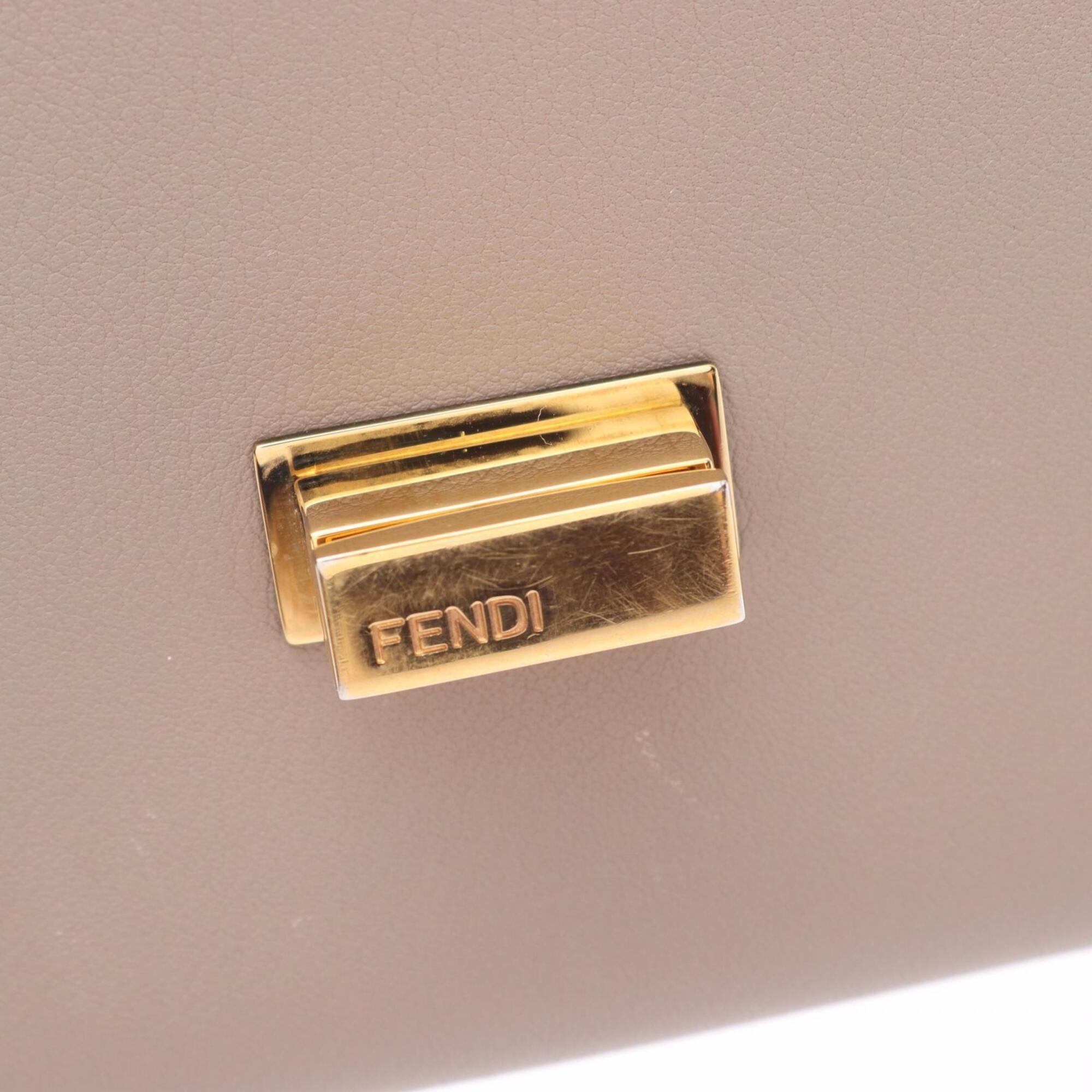 Fendi Beige Leather Long Wallet (Bi-Fold) (Pre-Owned)
