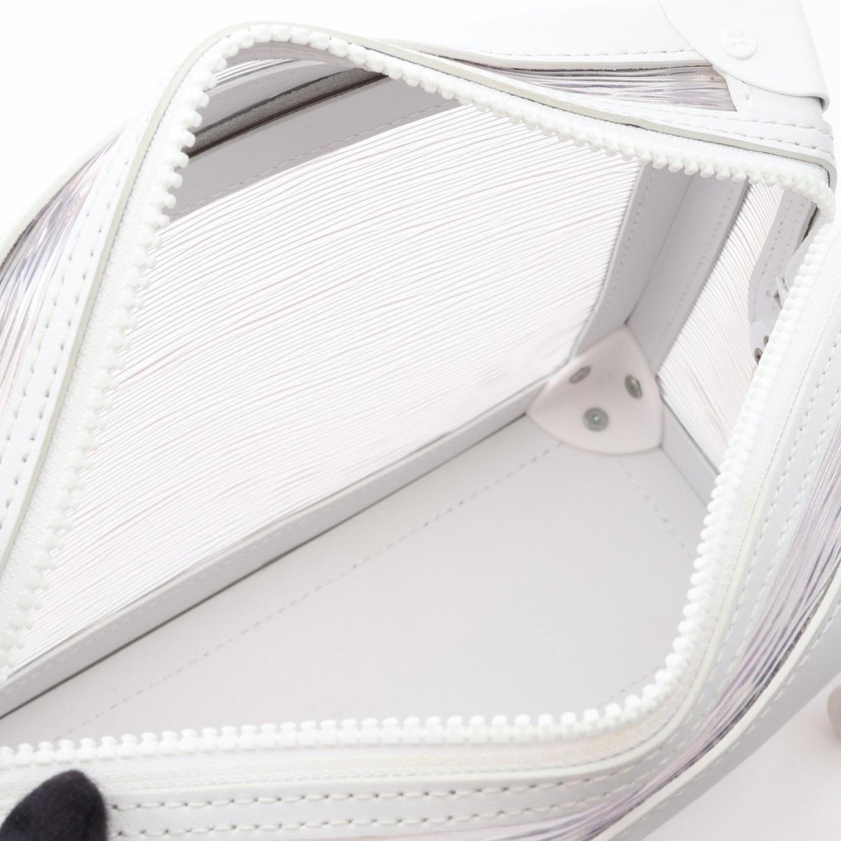 Louis Vuitton Clear White Coated Canvas Pvc Epi Leather Leather Handbag Shoulder Bag (Pre-Owned)
