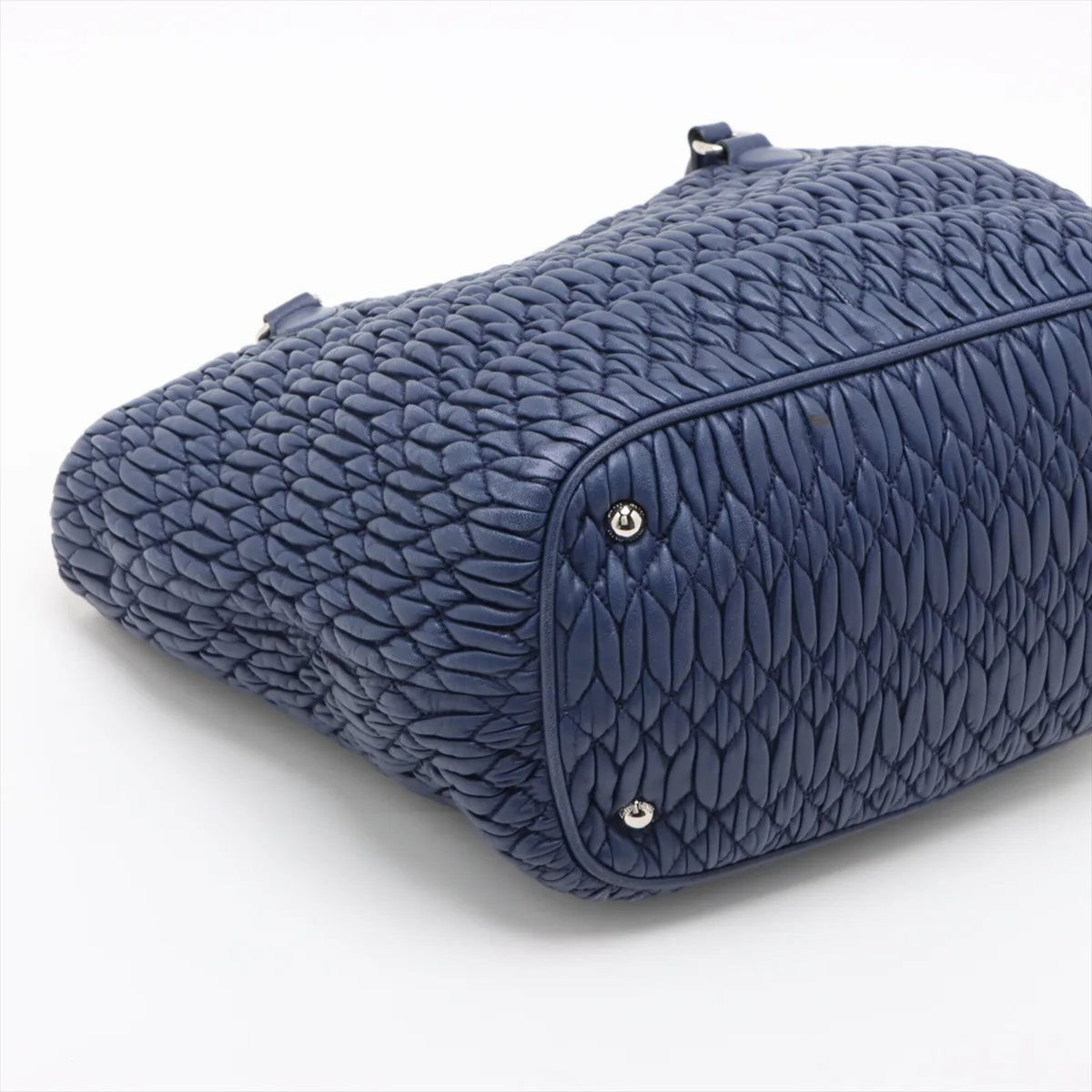 Miu Miu Matelasse Navy Leather Shoulder Bag (Pre-Owned)