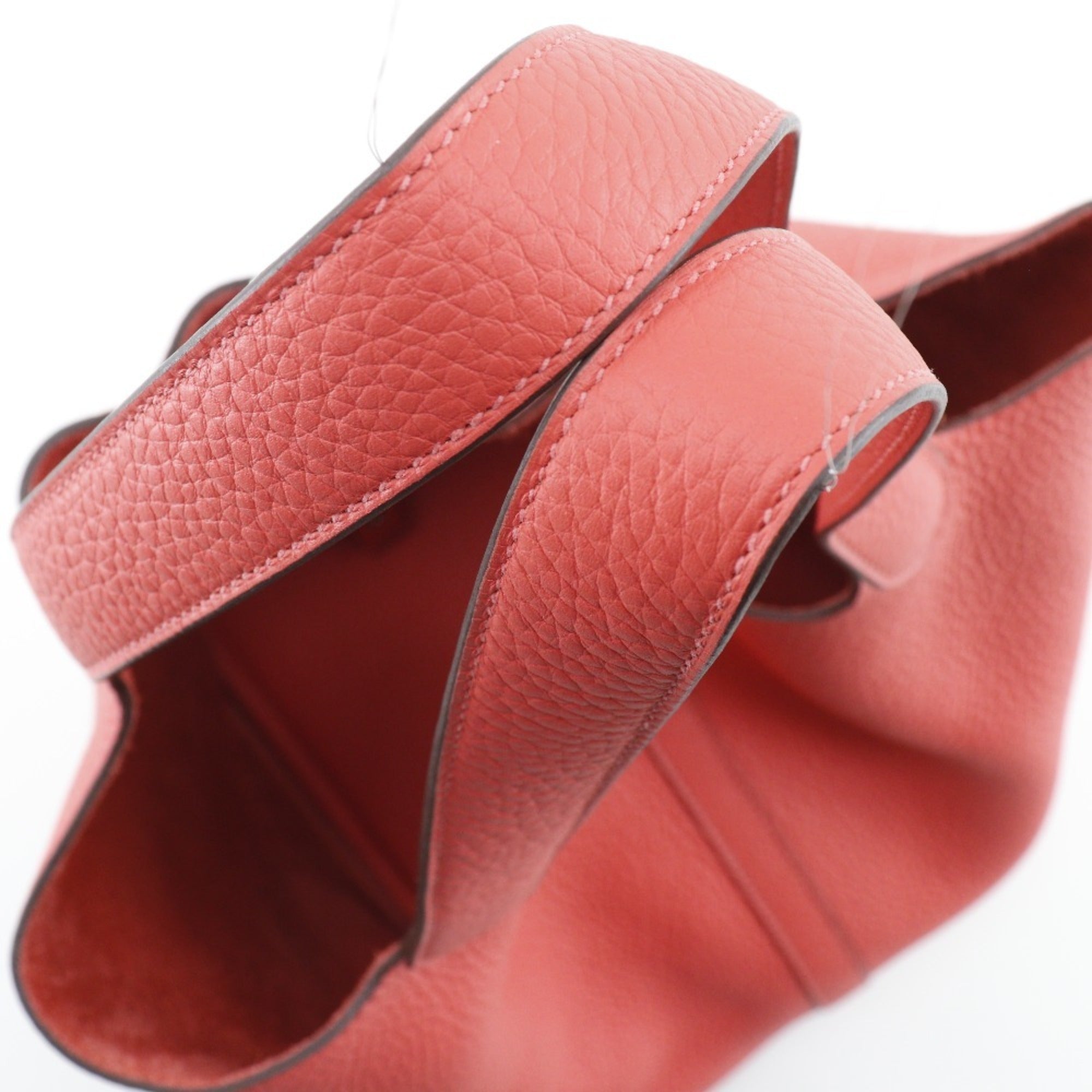 Hermes Red Color Taurillon Clemence Leather Handbag (Pre-Owned)
