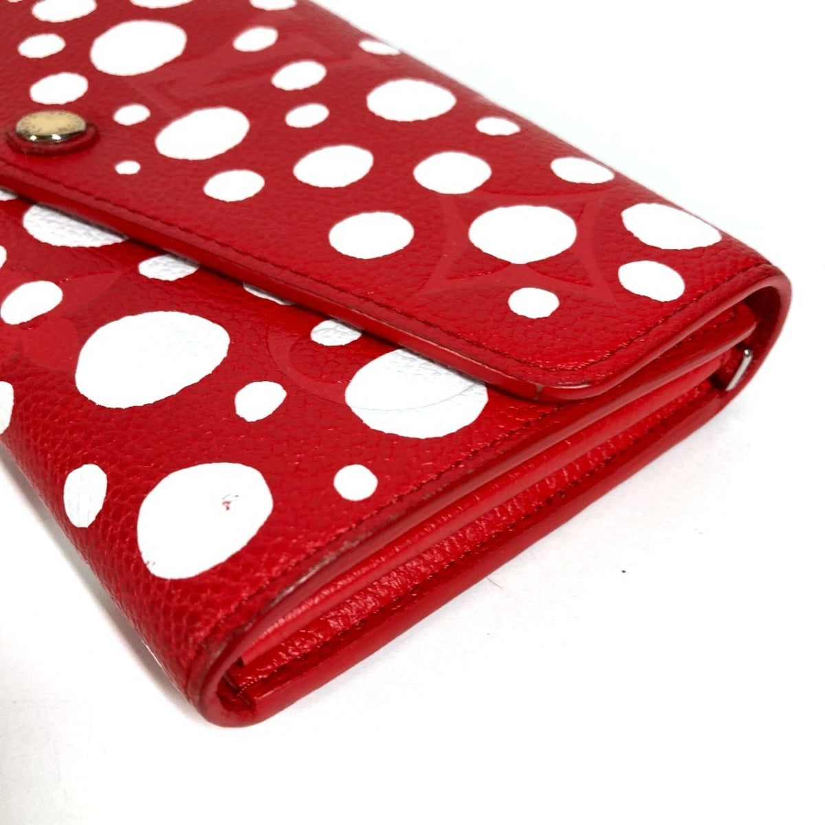 Louis Vuitton Red Color White Leather Long Wallet (Bi-Fold) (Pre-Owned)