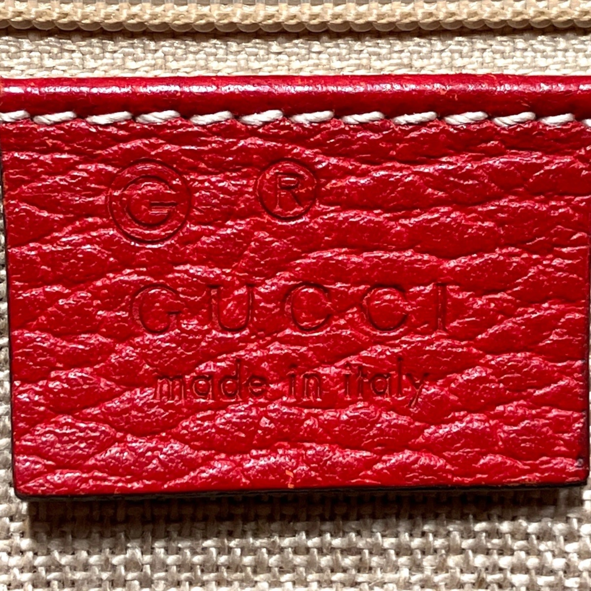 Gucci Red Color Leather Shoulder Bag (Pre-Owned)