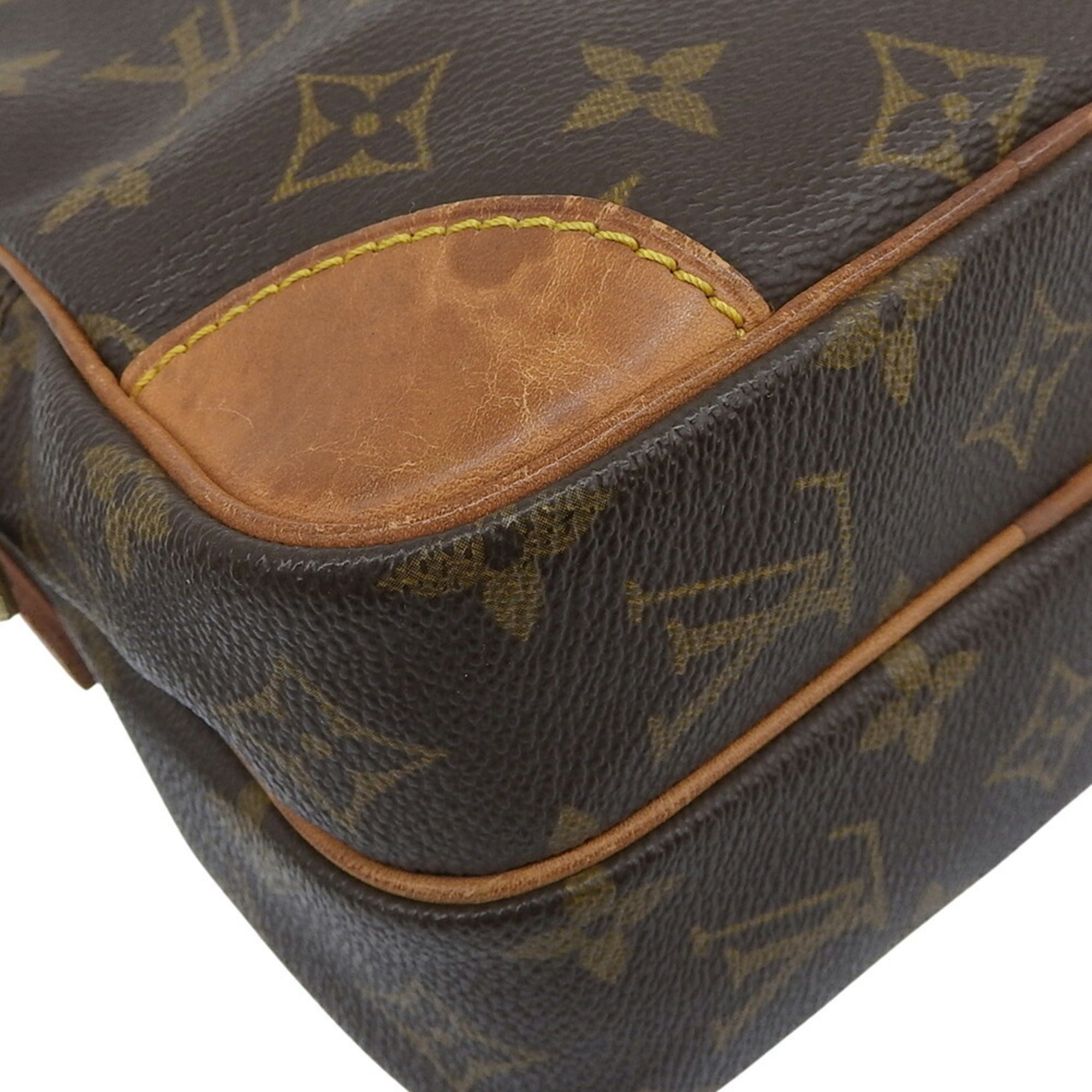 Louis Vuitton Monogram Monogram Pvc Shoulder Bag (Pre-Owned)