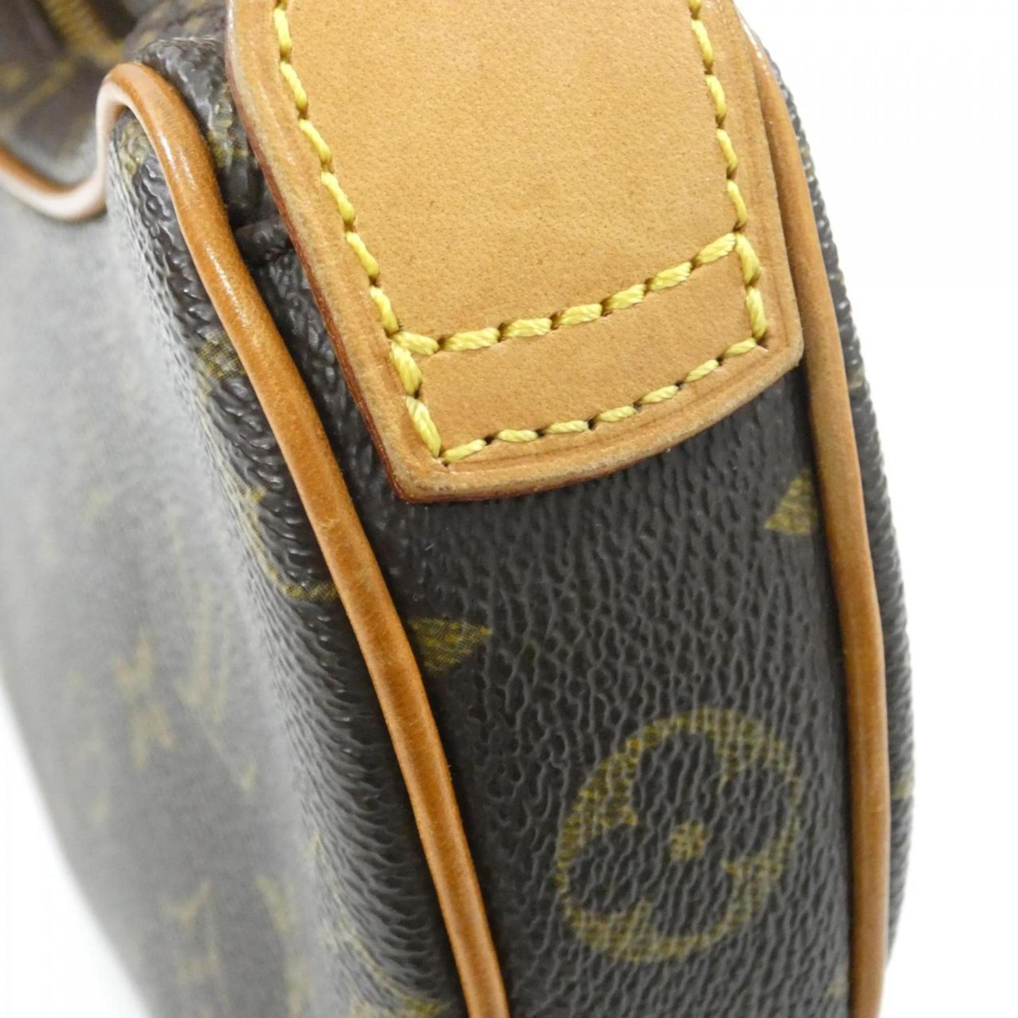 Louis Vuitton Marron Coated Canvas Pochette Shoulder Bag (Pre-Owned)