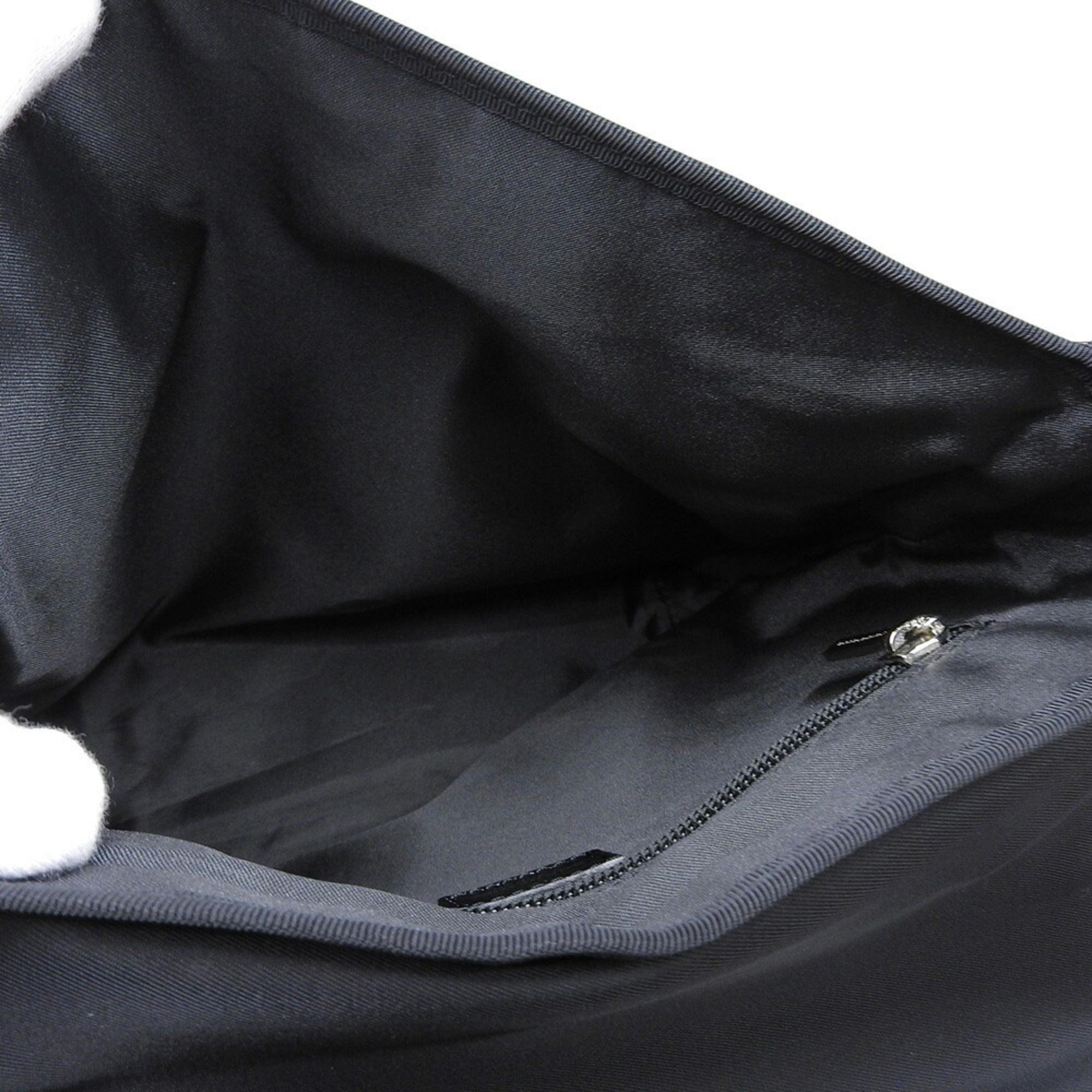 Burberry Black Gray Nylon Shoulder Bag (Pre-Owned)