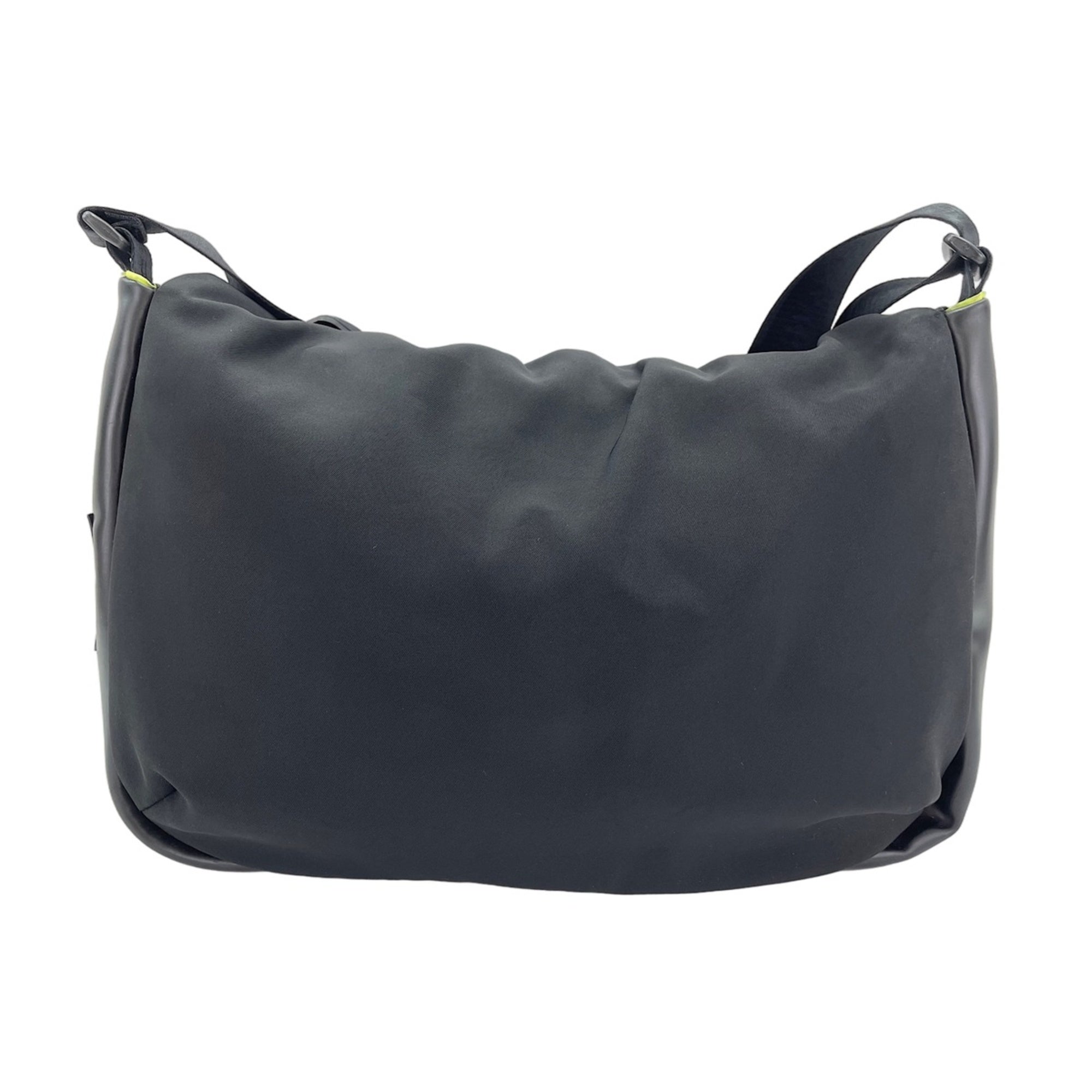 Chanel Sport Black Shoulder Bag (Pre-Owned)