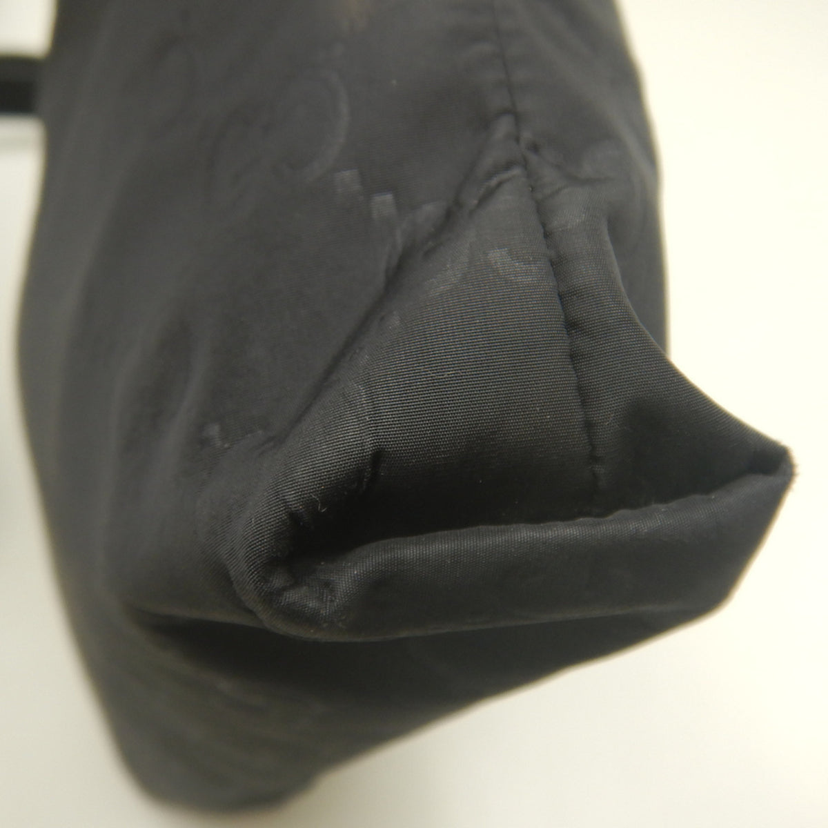 Gucci Black Nylon Leather Shoulder Bag (Pre-Owned)