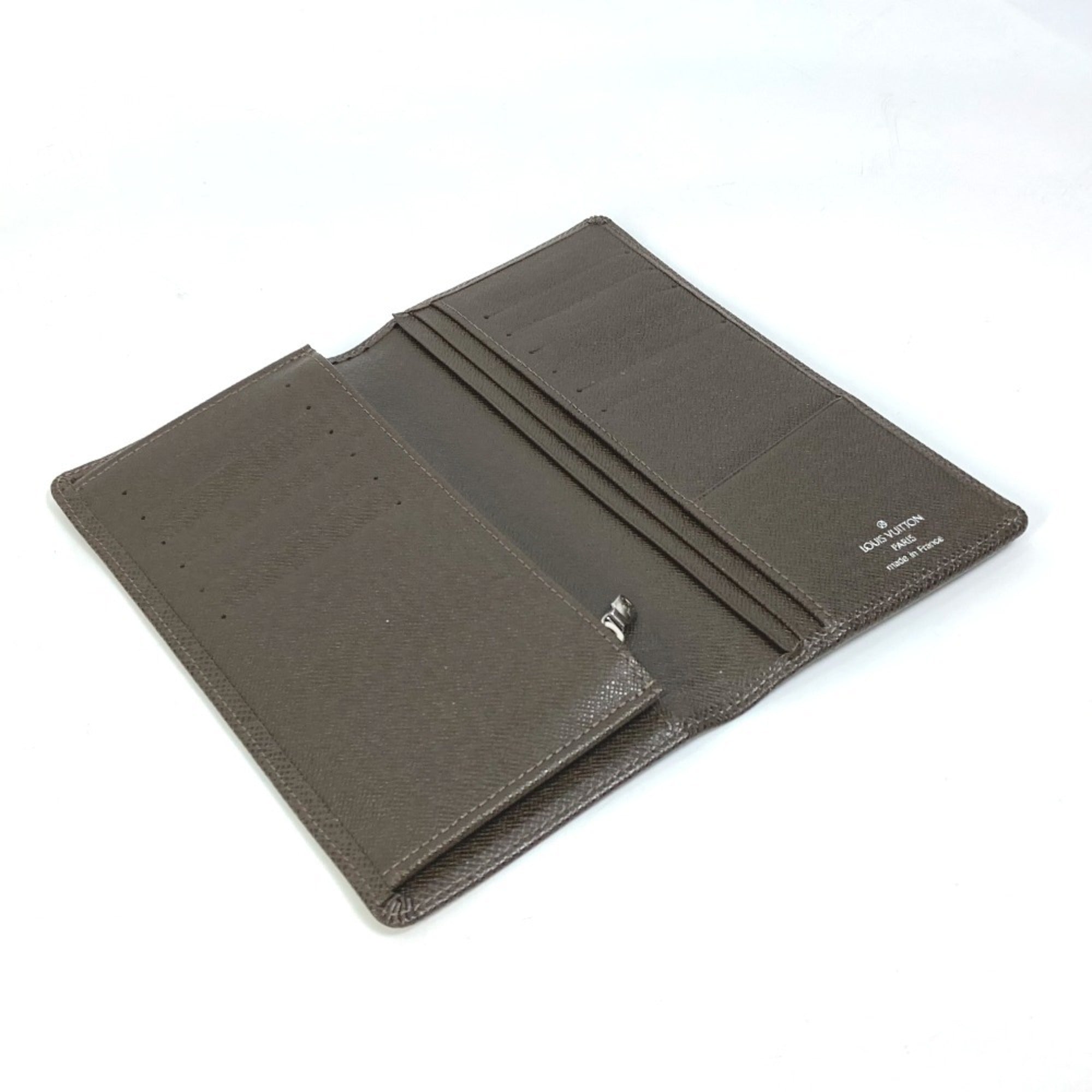 Louis Vuitton Brown Taiga Leather Long Bill Wallet (Bi-Fold) (Pre-Owned)