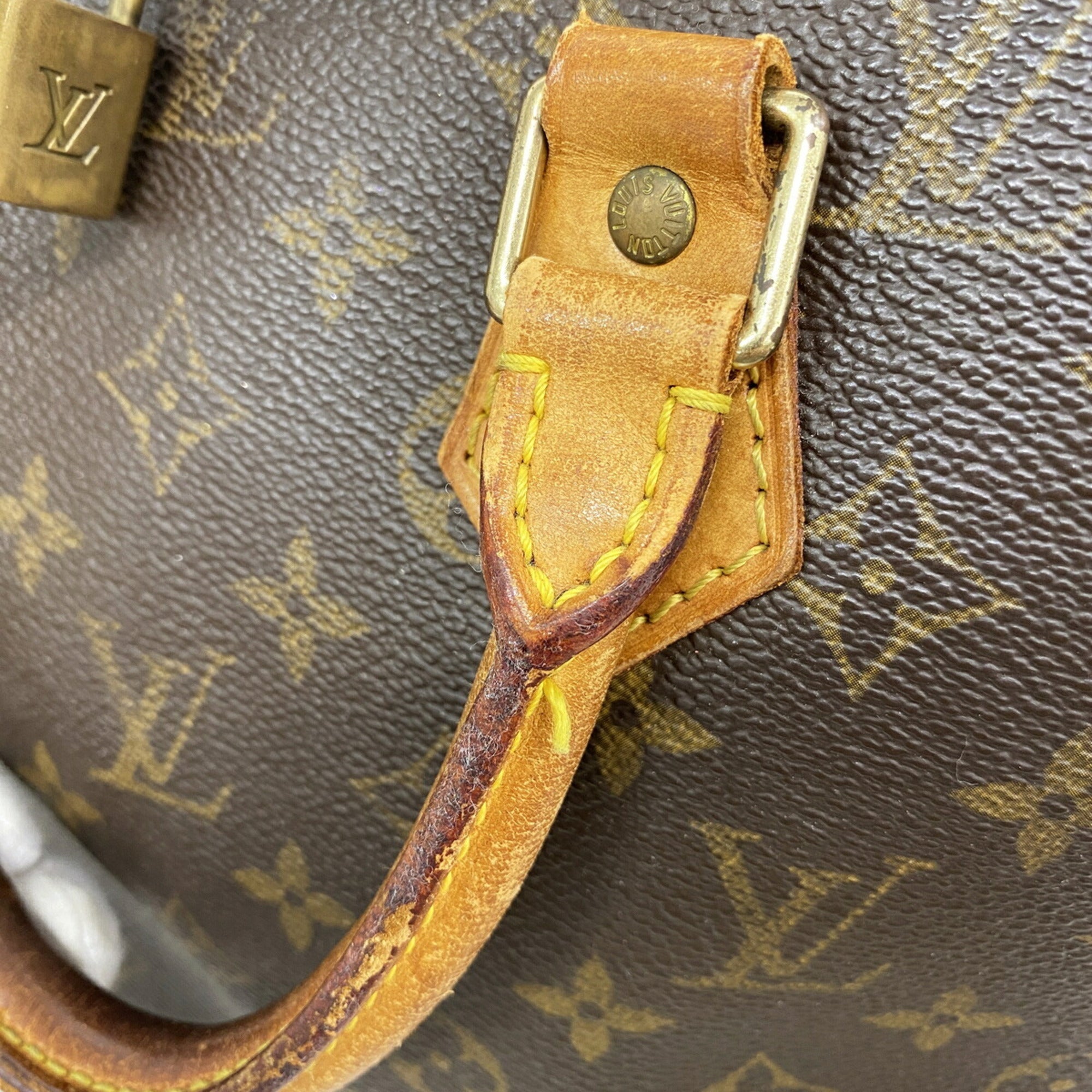Louis Vuitton Brown Handbag (Pre-Owned)